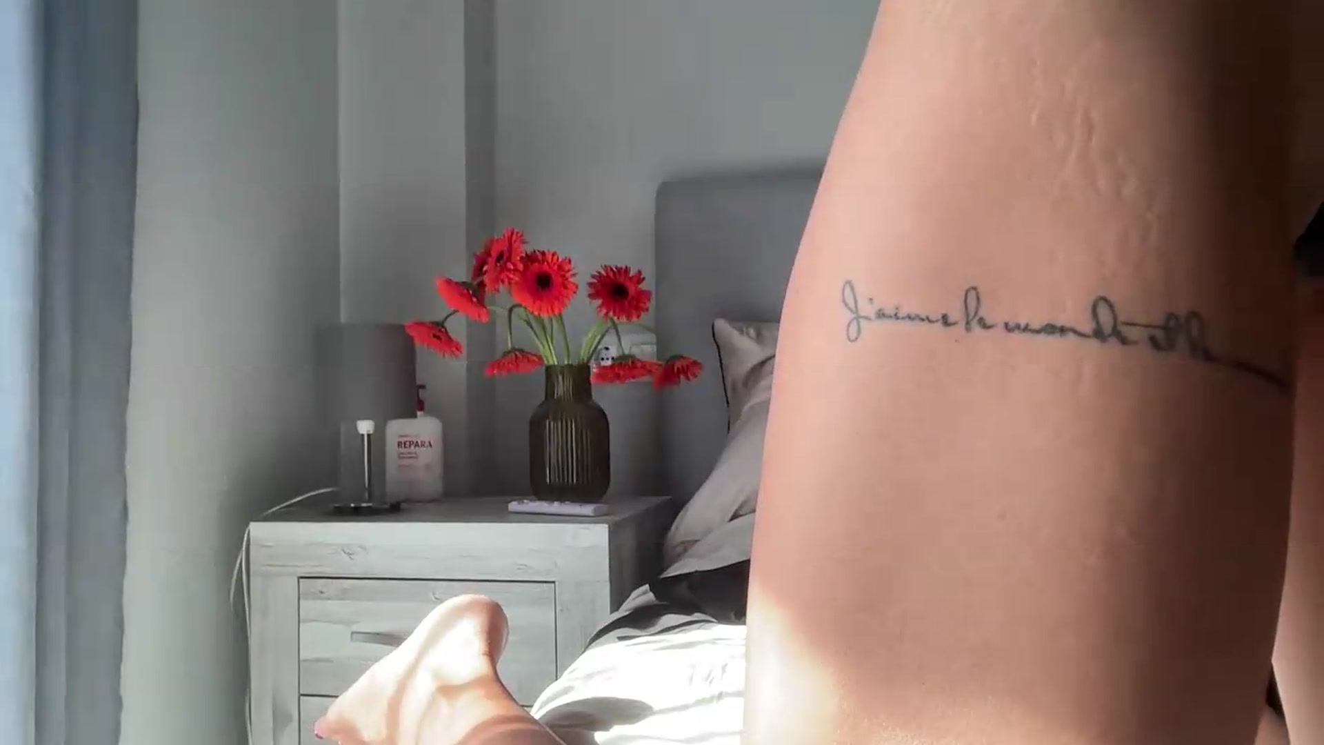 Gallery image thumbnail from AuroraKingg's myfreecams stream on, 08/09/2026, 16:01 image 18 of 20