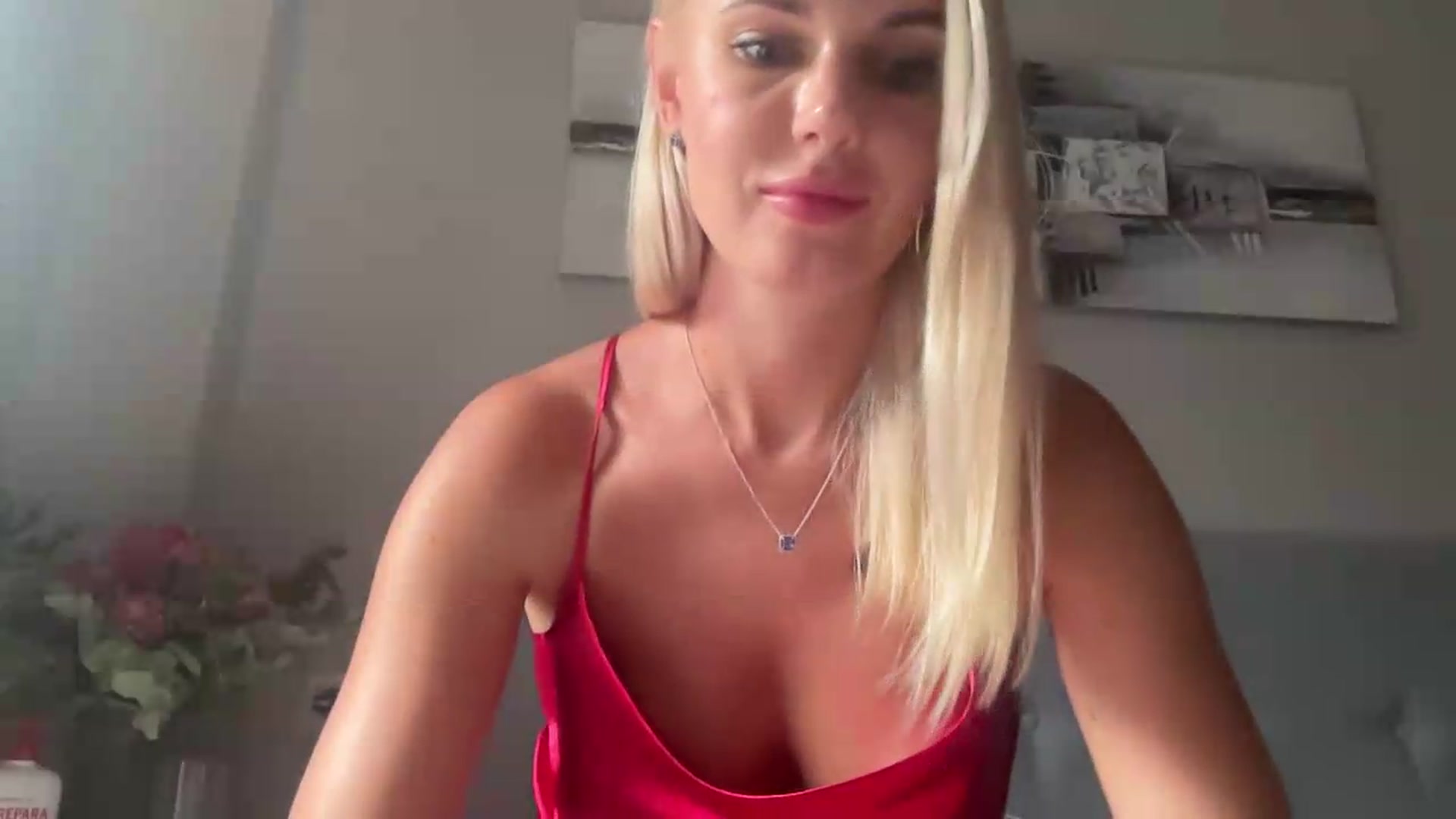 Gallery image thumbnail from AuroraKingg's myfreecams stream on, 08/20/2026, 18:26 image 4 of 20