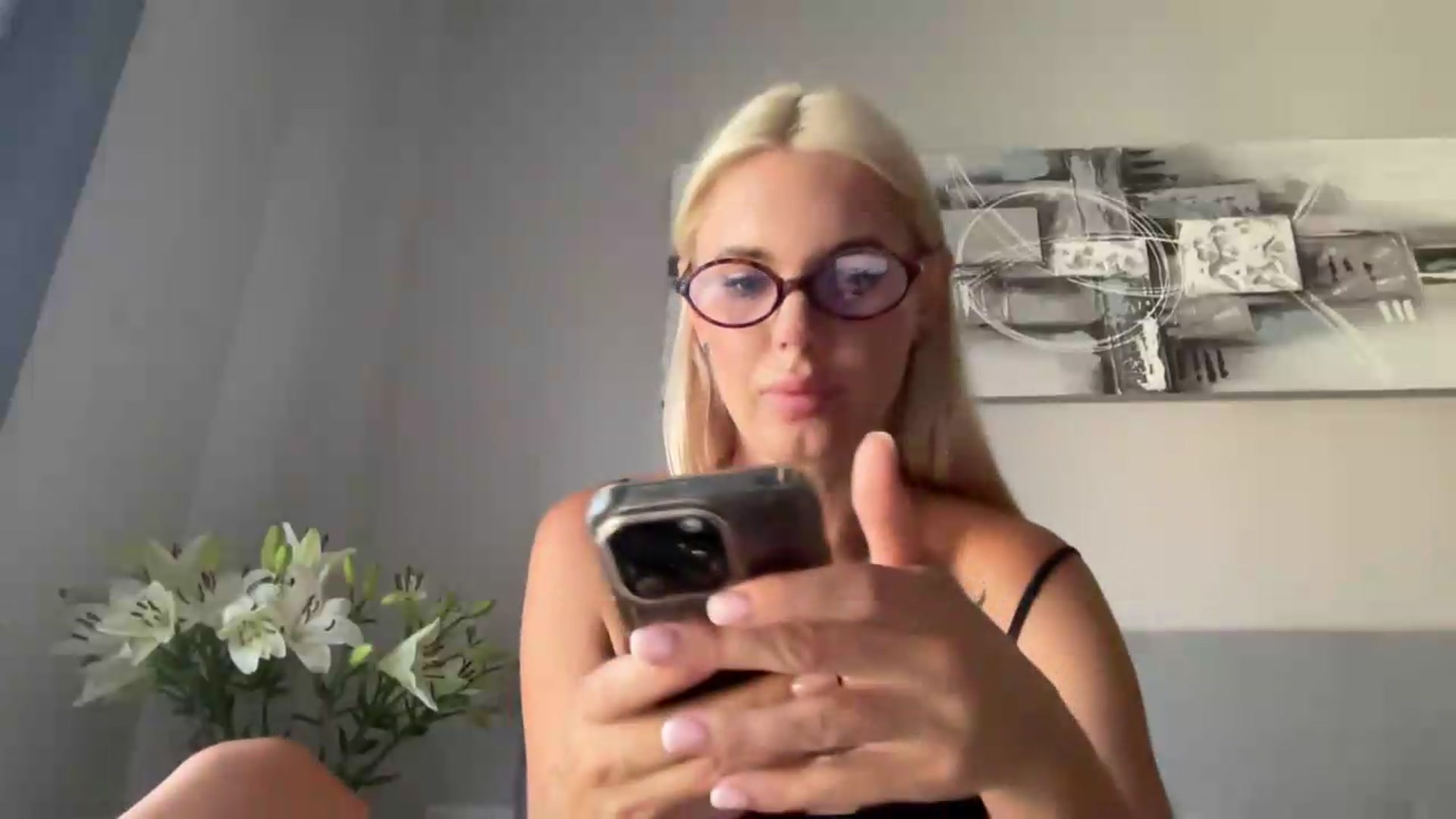 Gallery image thumbnail from AuroraKingg's myfreecams stream on, 08/30/2026, 11:43 image 3 of 20