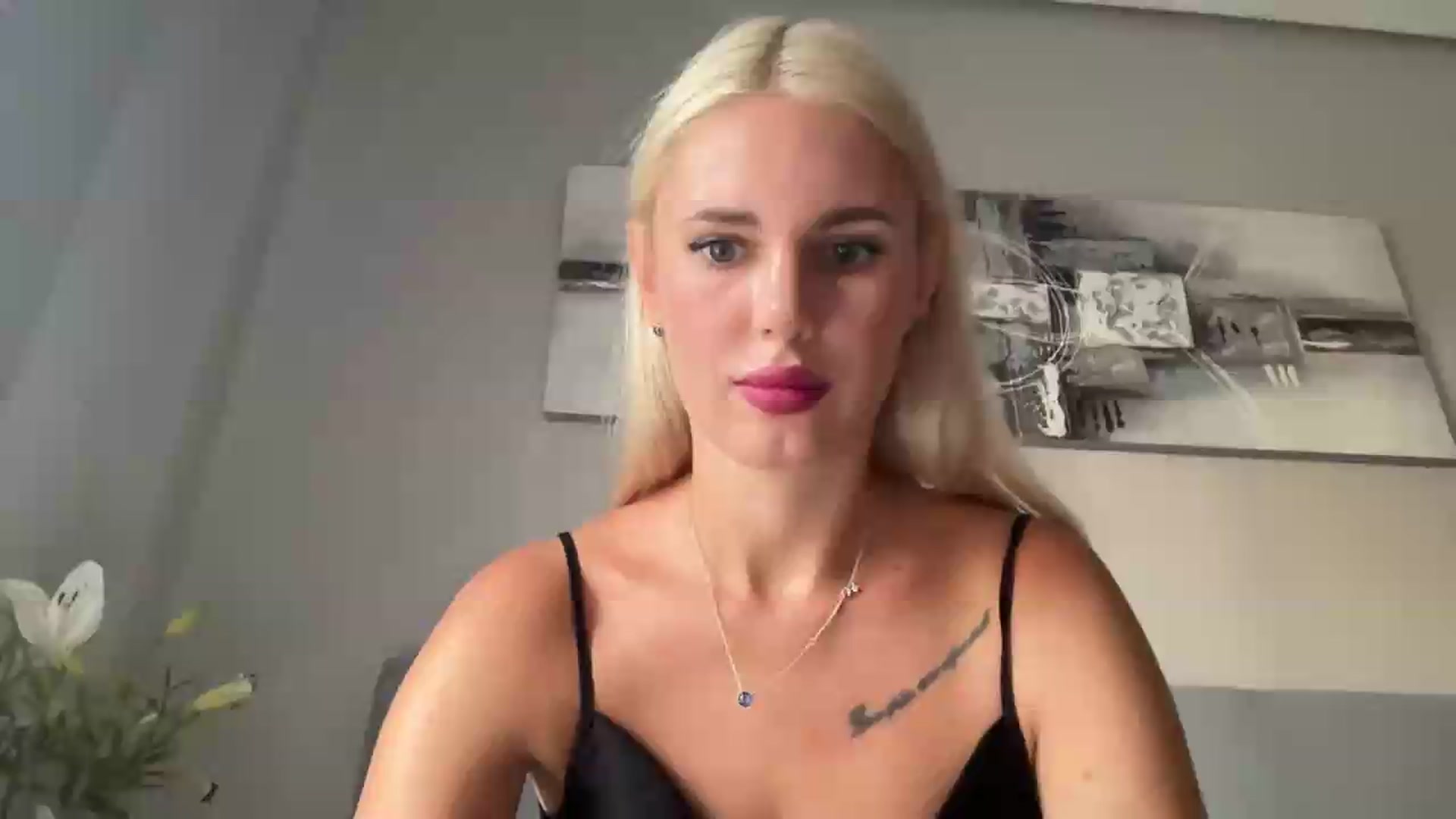 Gallery image thumbnail from AuroraKingg's myfreecams stream on, 09/02/2026, 09:19 image 15 of 20