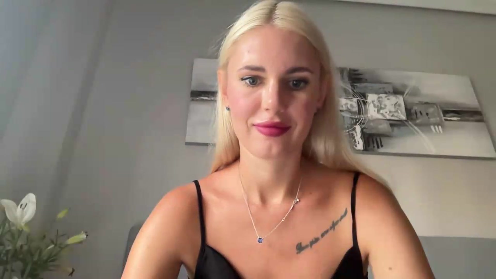 Gallery image thumbnail from AuroraKingg's myfreecams stream on, 09/02/2026, 09:19 image 16 of 20