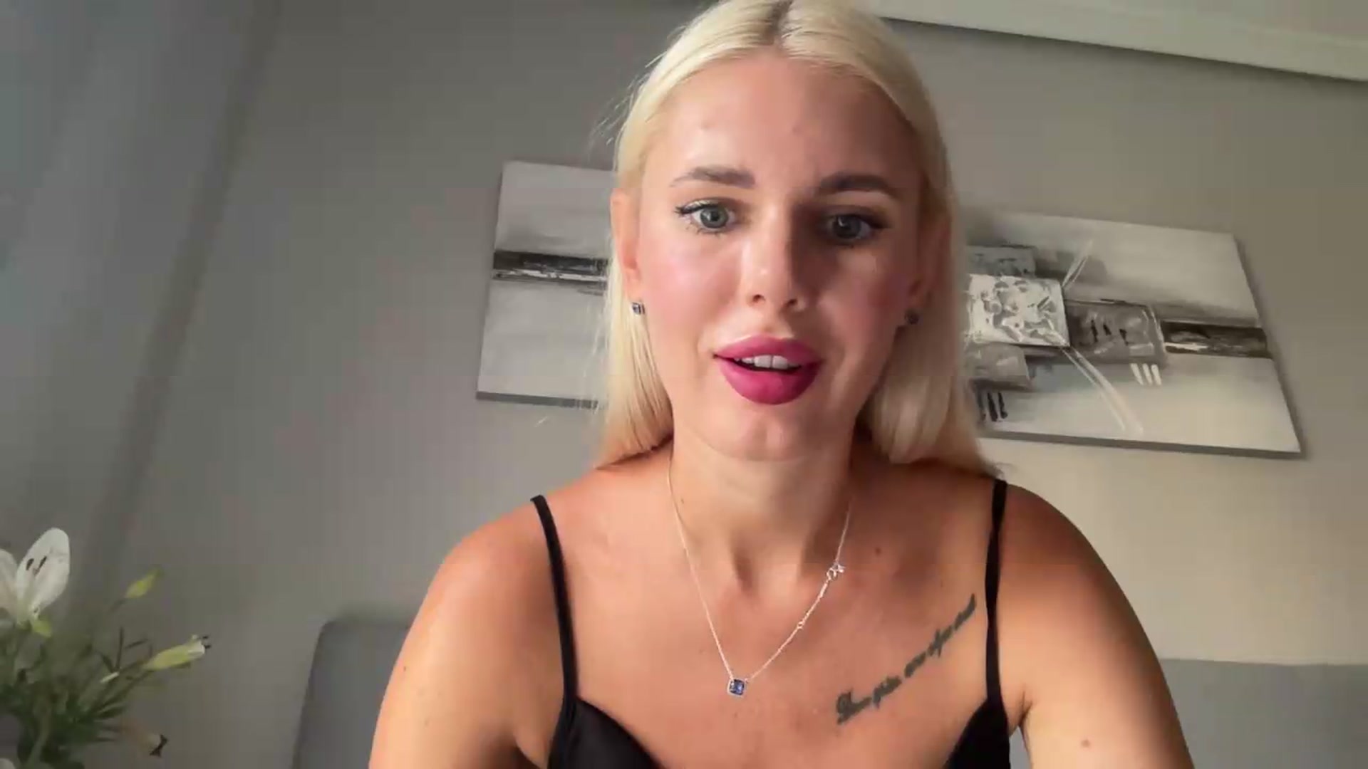 Gallery image thumbnail from AuroraKingg's myfreecams stream on, 09/02/2026, 09:19 image 12 of 20