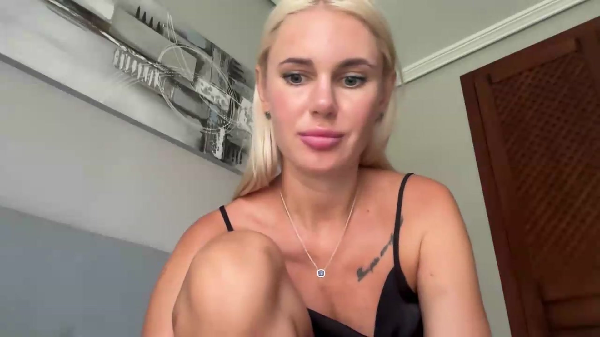Gallery image thumbnail from AuroraKingg's myfreecams stream on, 09/02/2026, 12:30 image 20 of 20
