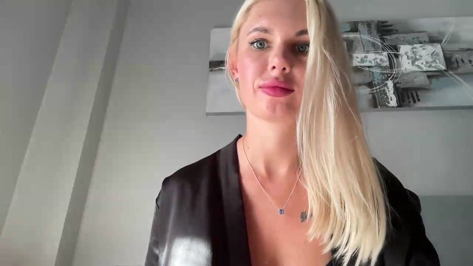 Gallery image thumbnail from AuroraKingg's myfreecams stream on, 09/03/2026, 16:21 image 5 of 20