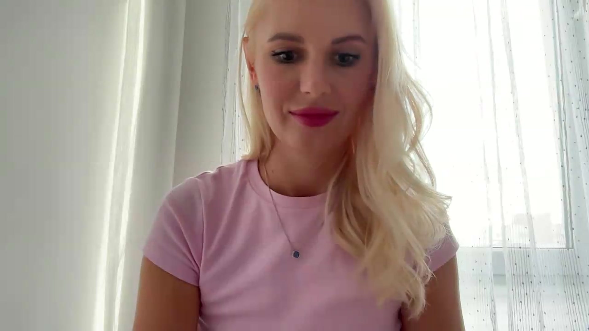 Gallery image thumbnail from AuroraKingg's myfreecams stream on, 09/14/2026, 14:32 image 4 of 20