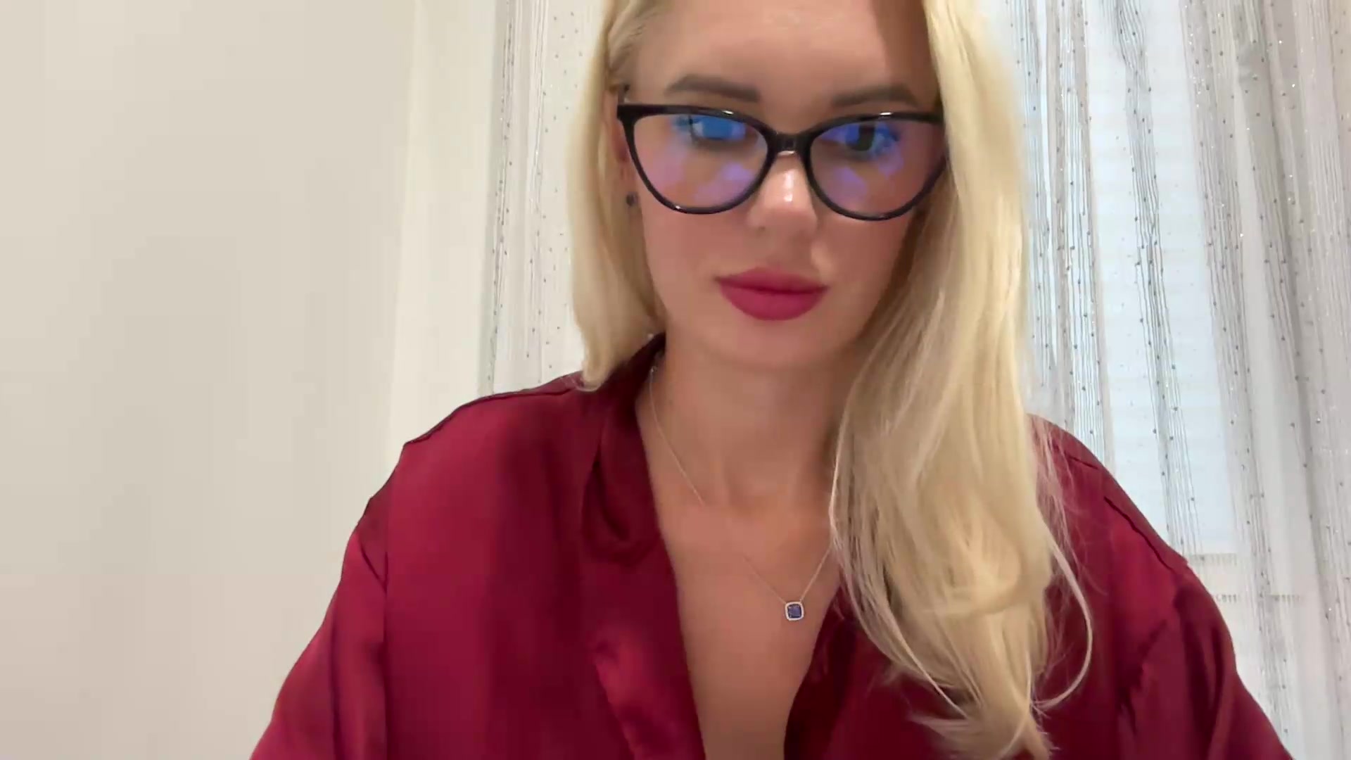 Gallery image thumbnail from AuroraKingg's myfreecams stream on, 09/16/2026, 17:07 image 10 of 20