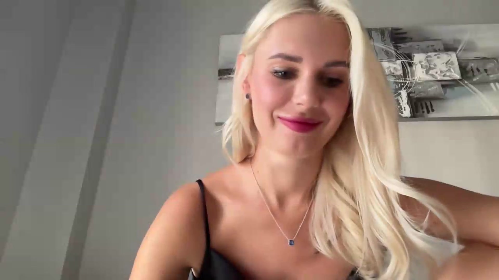 Gallery image thumbnail from AuroraKingg's myfreecams stream on, 09/24/2026, 09:34 image 20 of 20