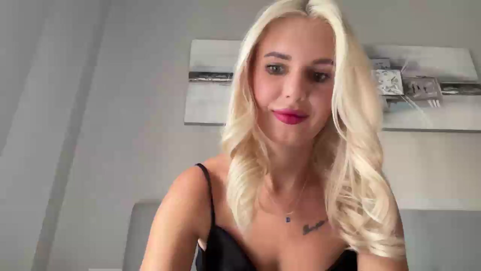 Gallery image thumbnail from AuroraKingg's myfreecams stream on, 09/24/2026, 09:34 image 1 of 20