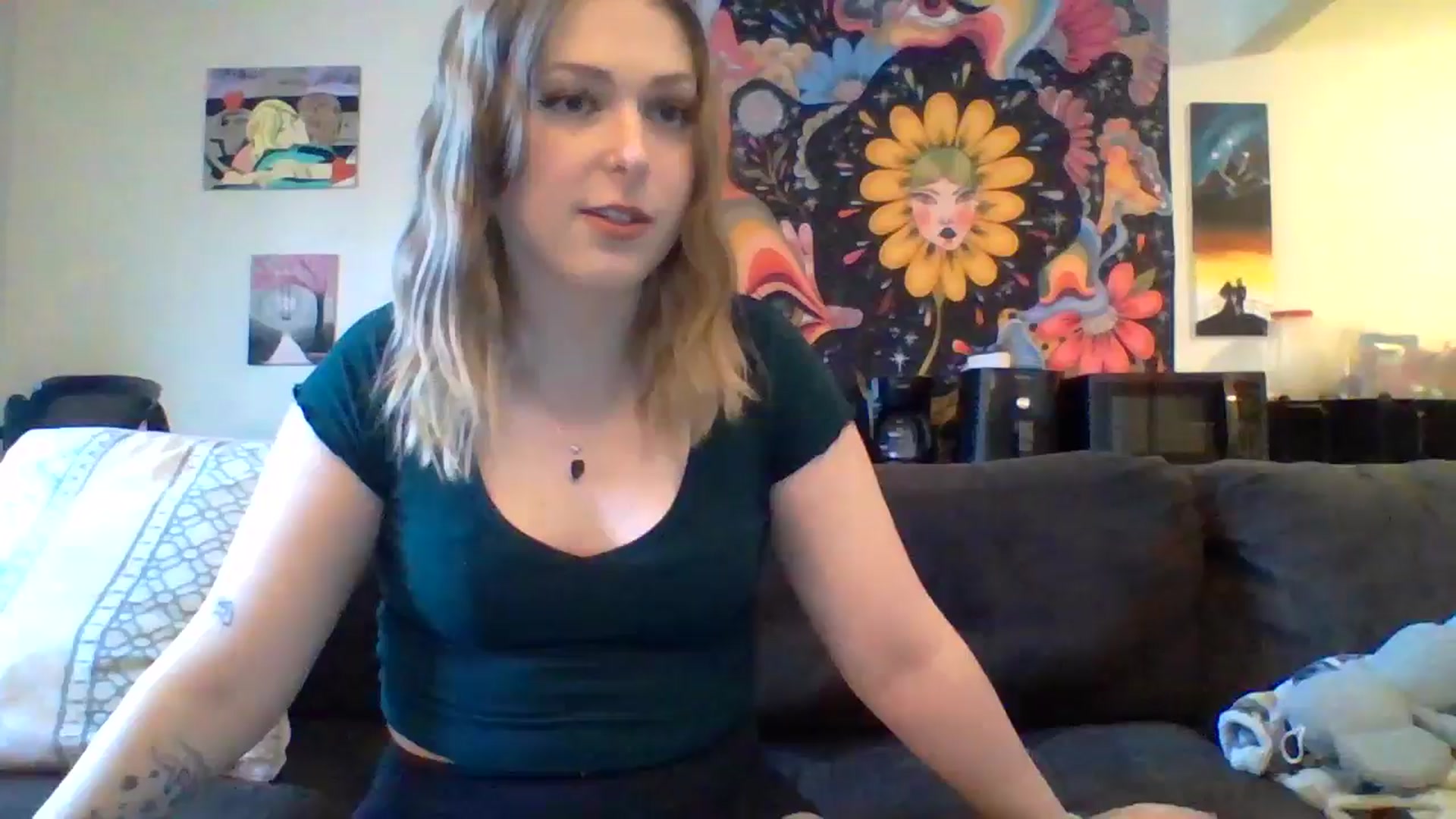 Gallery image thumbnail from AuroraLightz's myfreecams stream on, 08/29/2024, 21:46 image 1 of 20