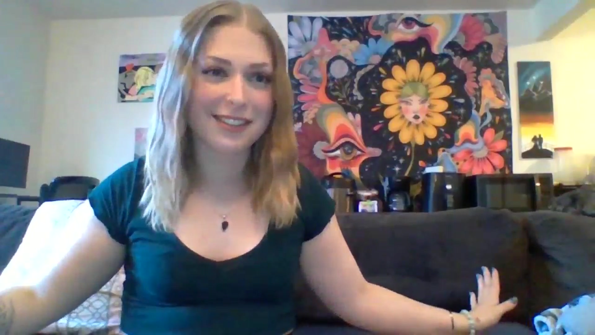 Gallery image thumbnail from AuroraLightz's myfreecams stream on, 08/29/2024, 21:46 image 16 of 20