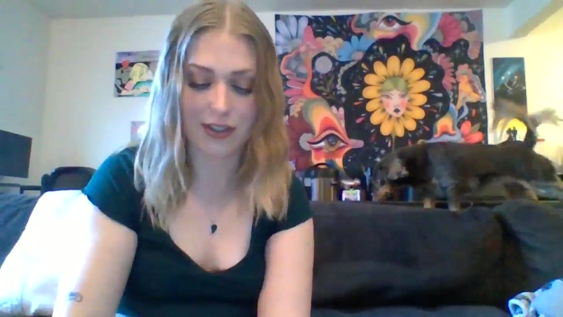 Gallery image thumbnail from AuroraLightz's myfreecams stream on, 08/29/2024, 21:46 image 18 of 20