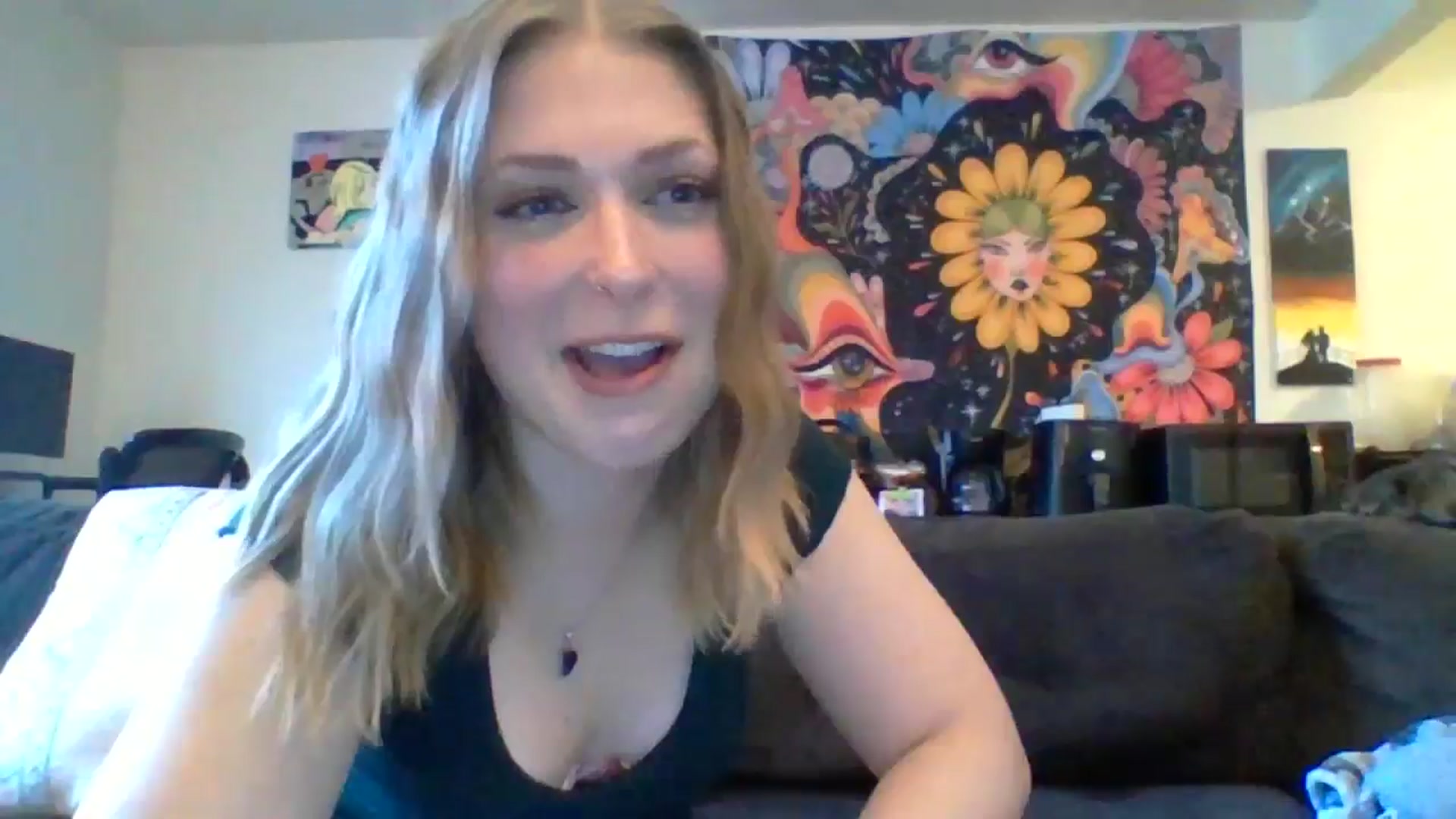 Gallery image thumbnail from AuroraLightz's myfreecams stream on, 08/29/2024, 21:46 image 17 of 20