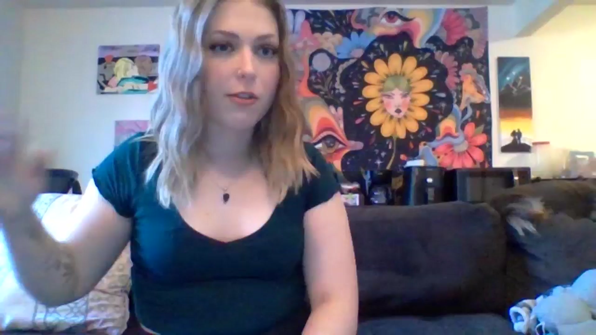 Gallery image thumbnail from AuroraLightz's myfreecams stream on, 08/29/2024, 21:46 image 6 of 20