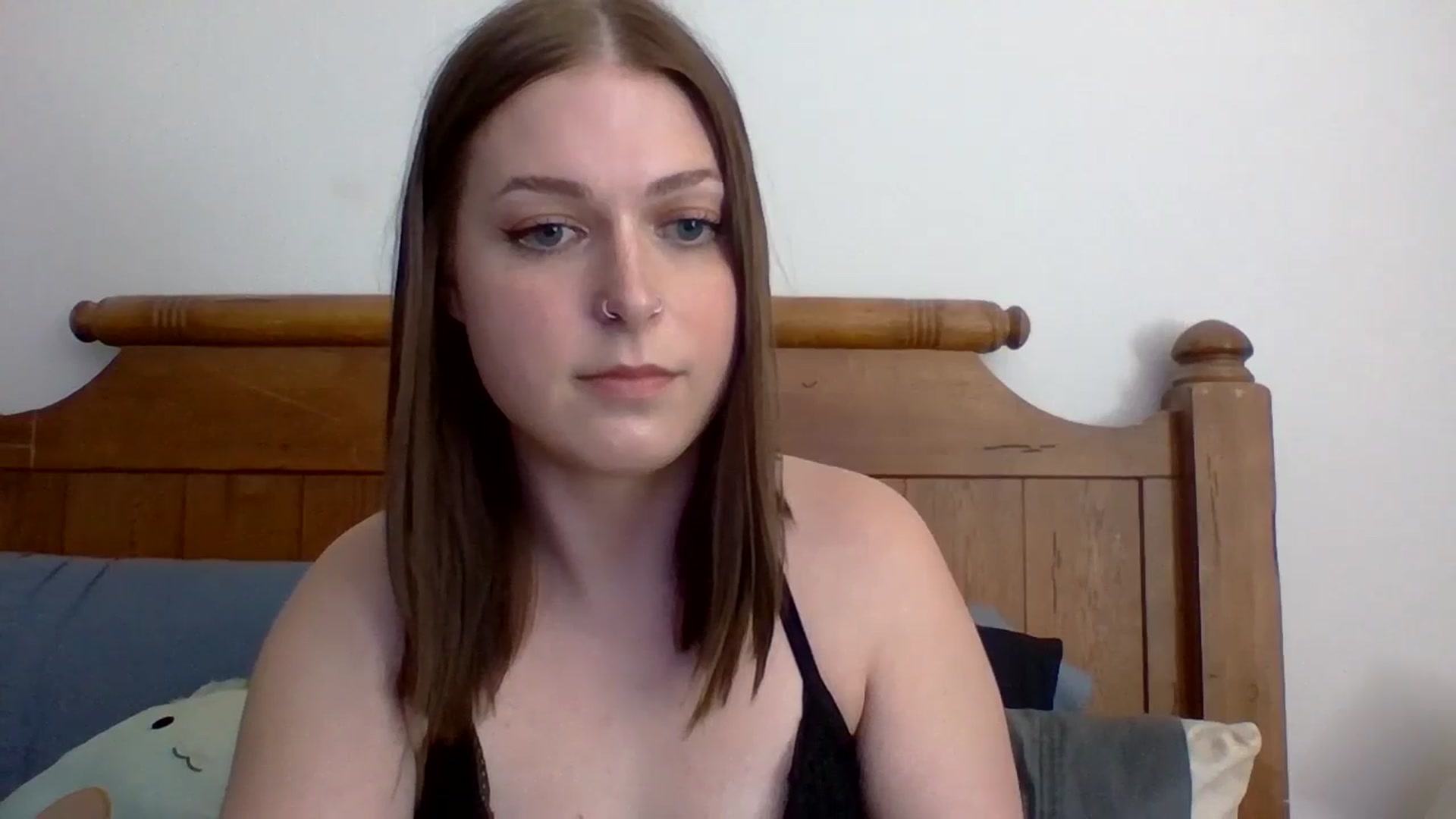Gallery image thumbnail from AuroraLightz's myfreecams stream on, 10/15/2024, 21:49 image 15 of 20