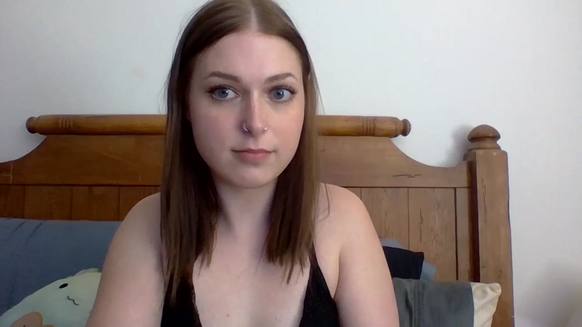 Gallery image thumbnail from AuroraLightz's myfreecams stream on, 10/15/2024, 21:49 image 11 of 20