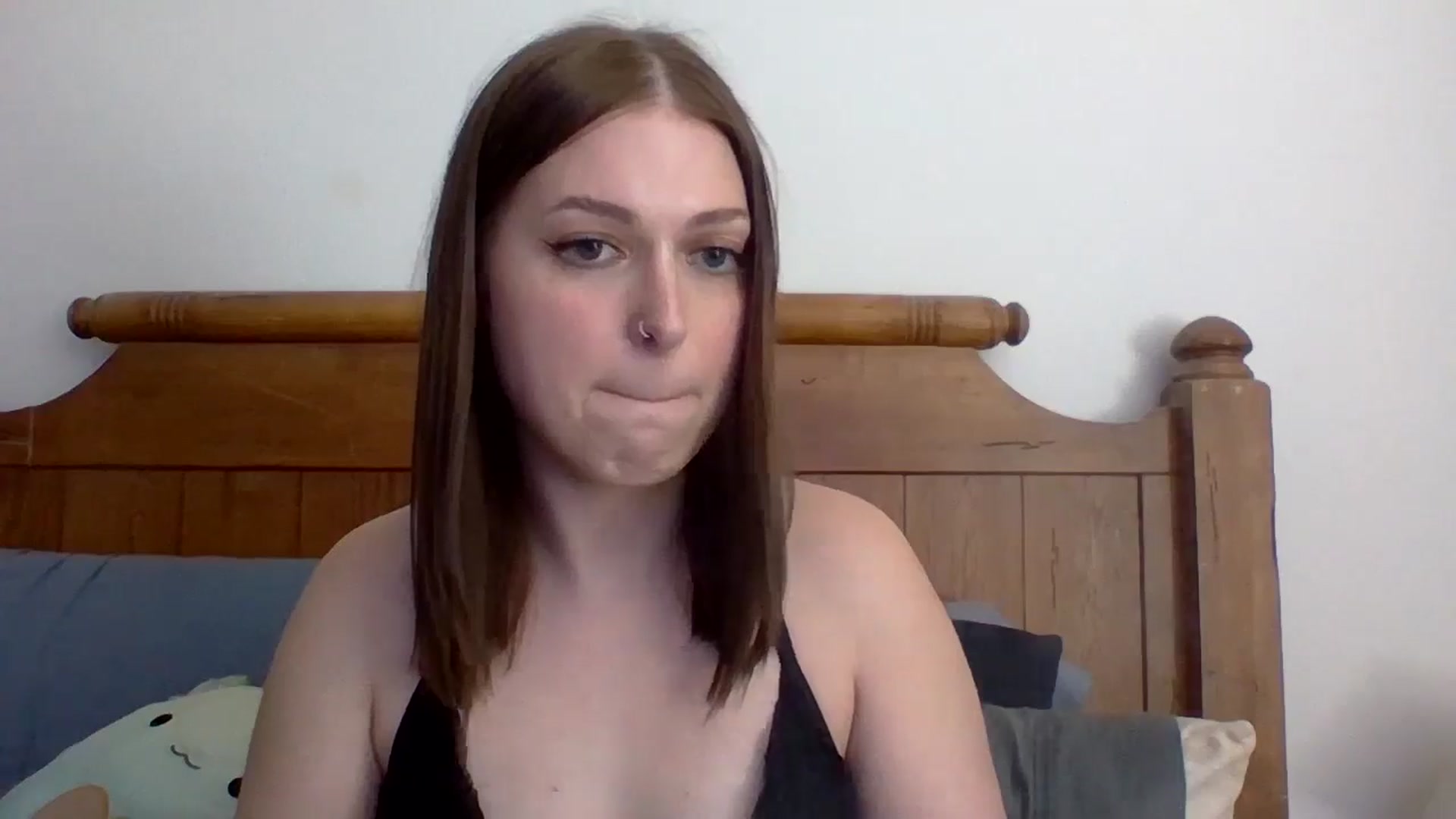 Gallery image thumbnail from AuroraLightz's myfreecams stream on, 10/15/2024, 21:49 image 19 of 20