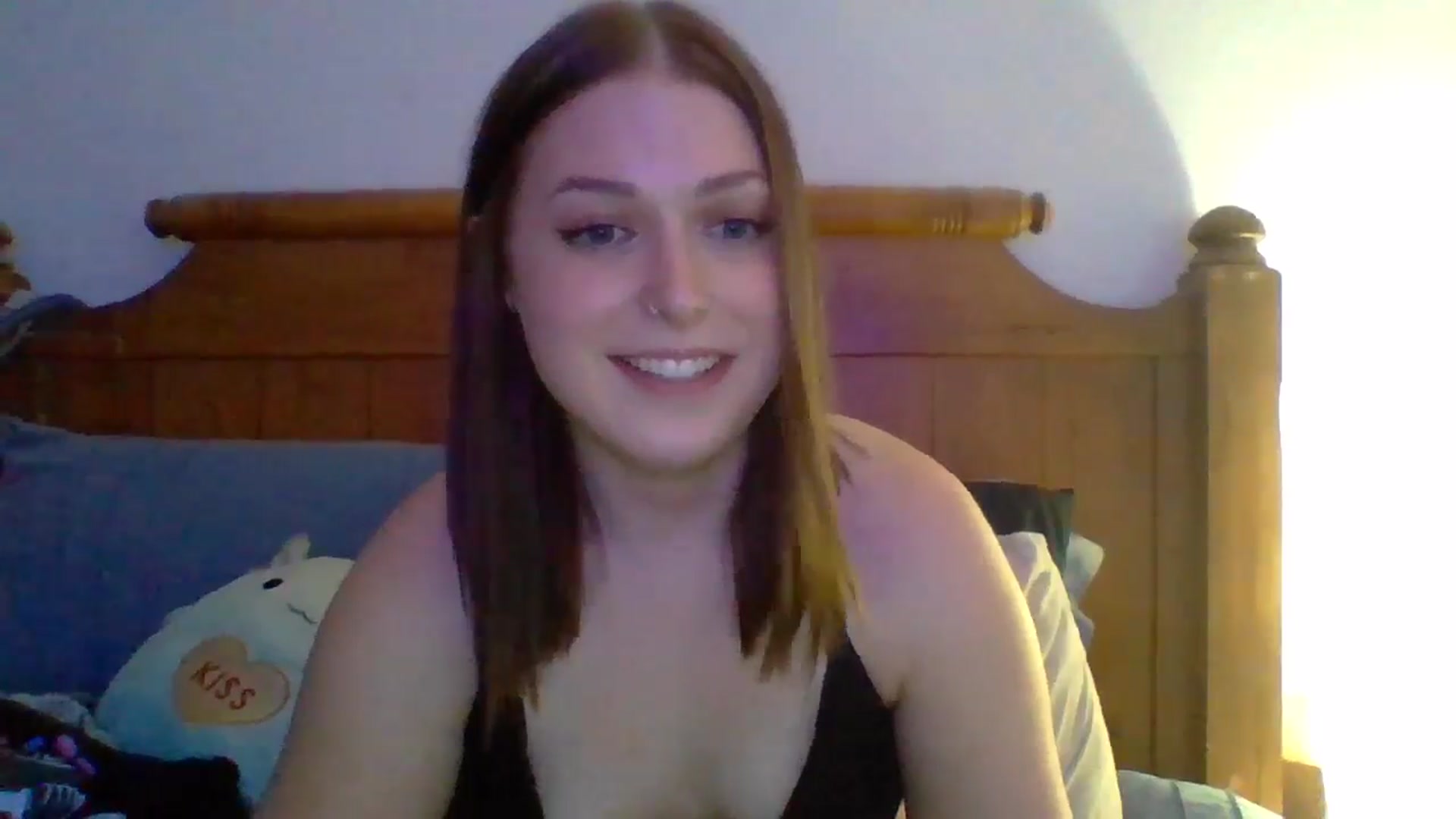 Gallery image thumbnail from AuroraLightz's myfreecams stream on, 10/15/2024, 23:48 image 5 of 20
