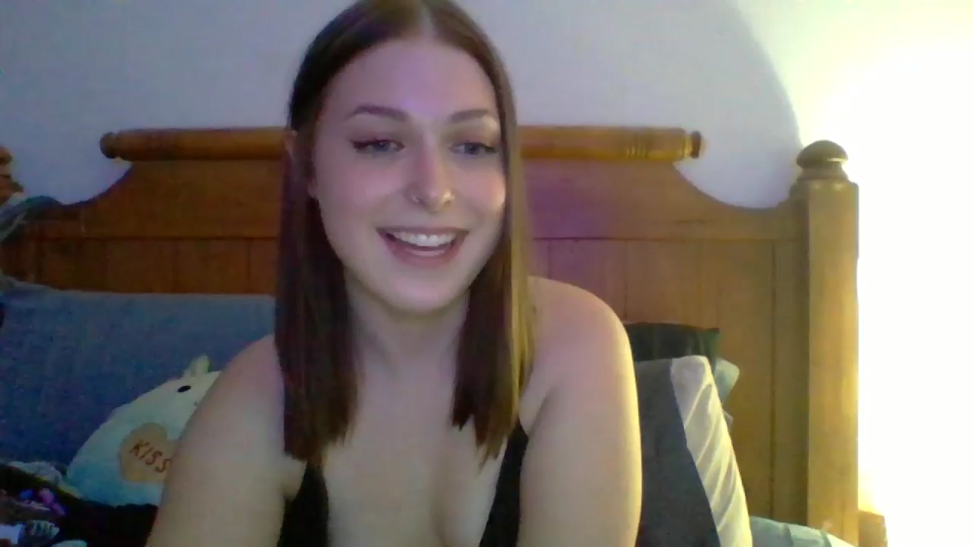 Gallery image thumbnail from AuroraLightz's myfreecams stream on, 10/15/2024, 23:48 image 13 of 20