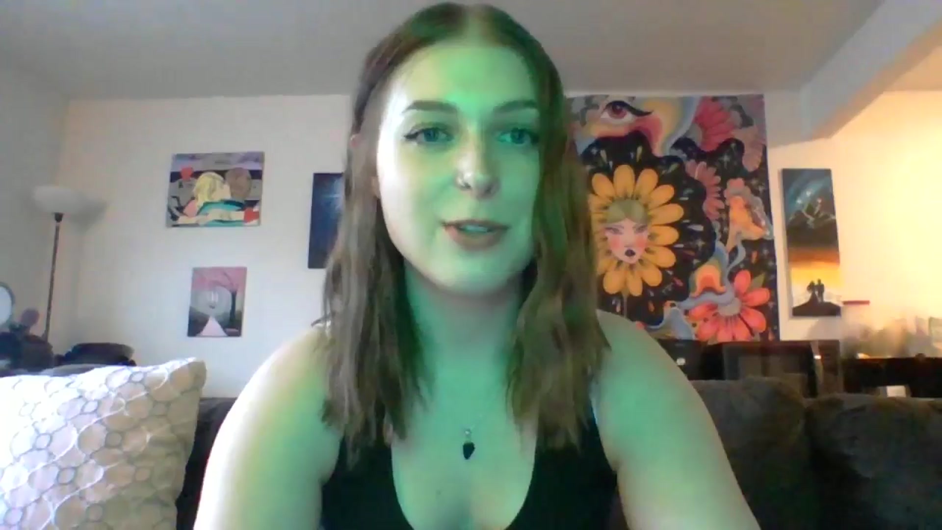 Gallery image thumbnail from AuroraLightz's myfreecams stream on, 10/17/2024, 20:53 image 13 of 20