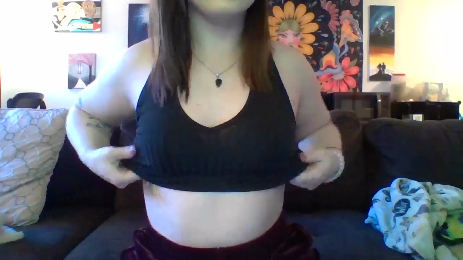Gallery image thumbnail from AuroraLightz's myfreecams stream on, 11/25/2024, 21:05 image 7 of 20