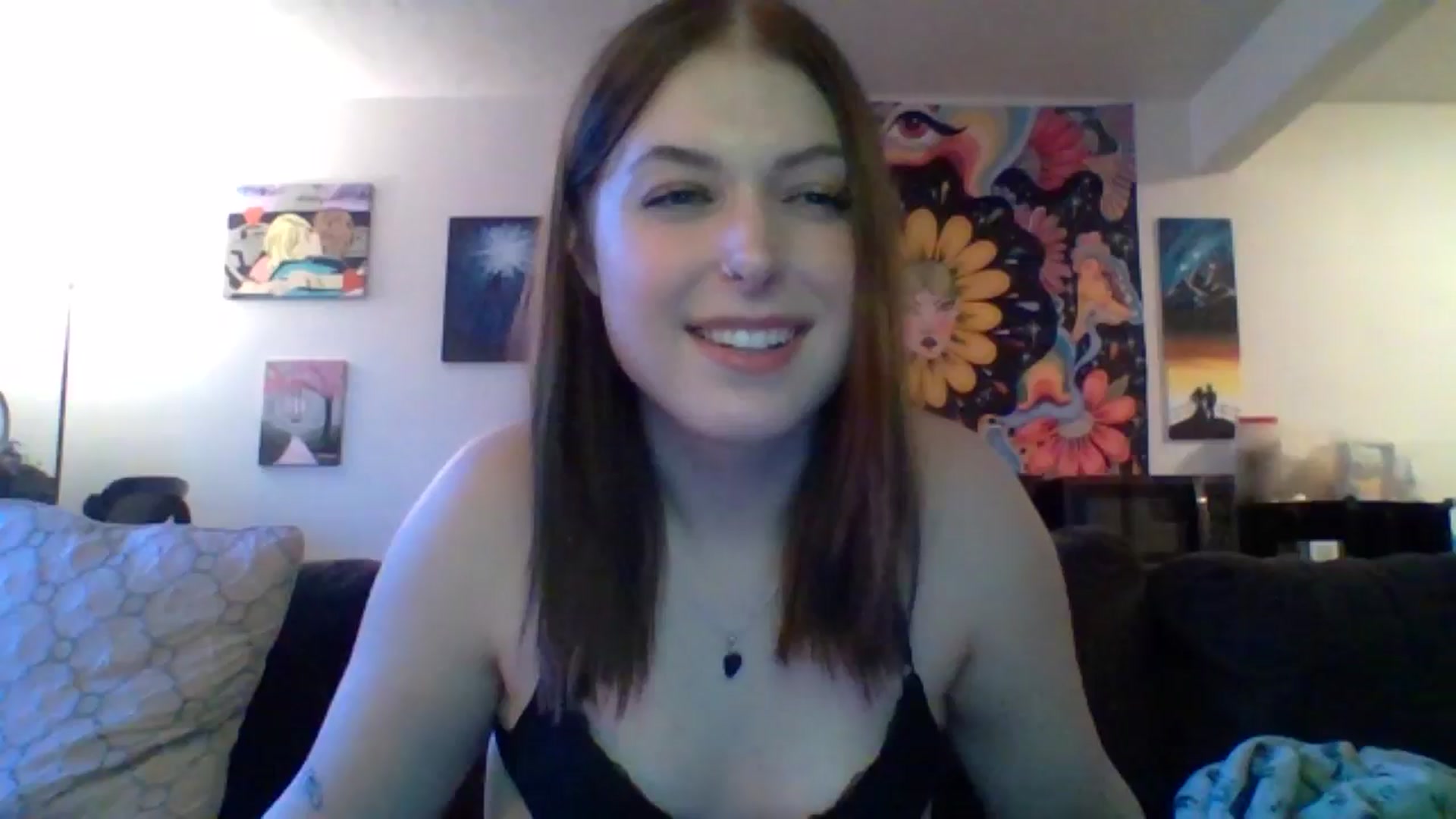 Gallery image thumbnail from AuroraLightz's myfreecams stream on, 11/25/2024, 22:39 image 17 of 20