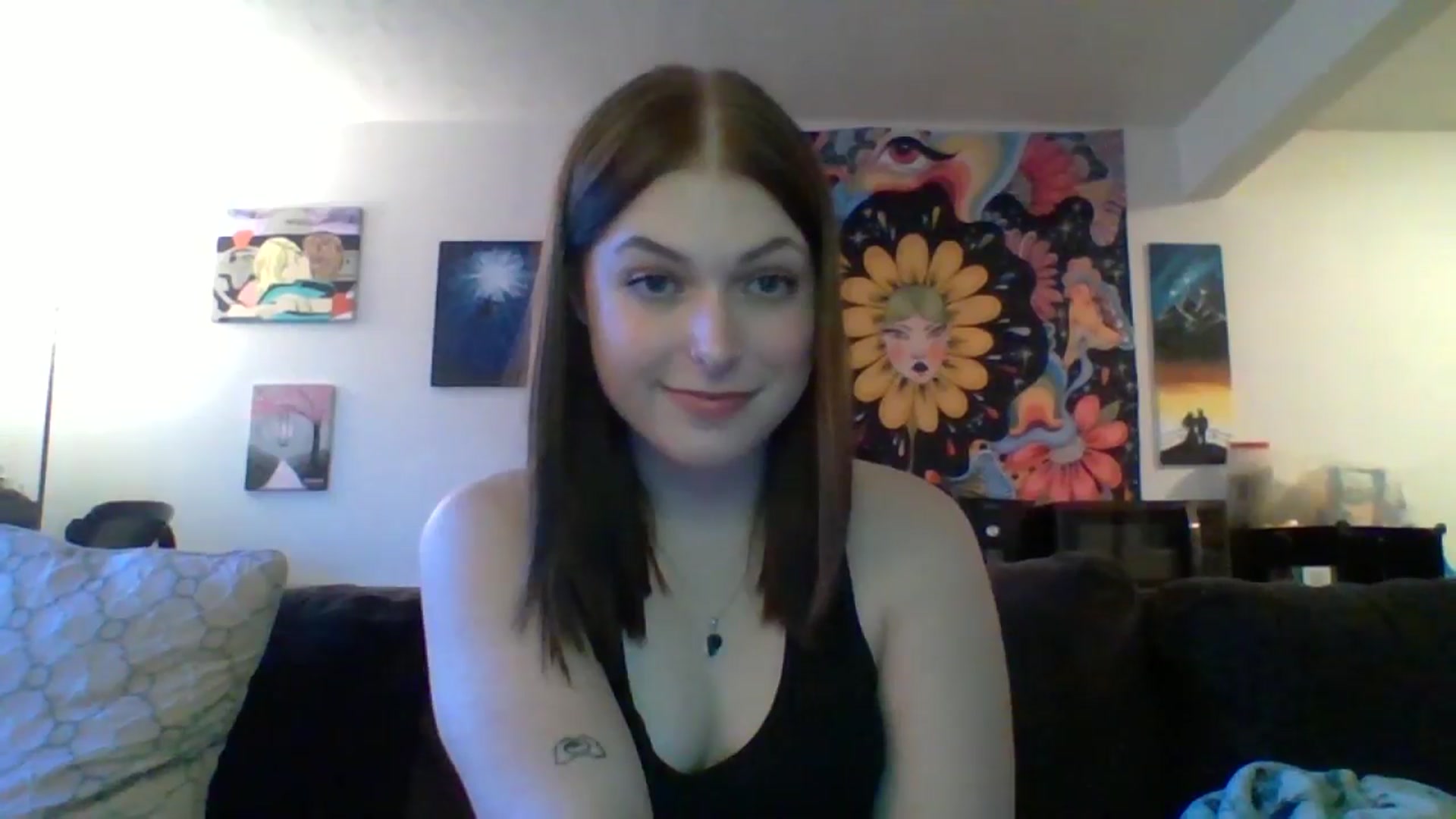 Gallery image thumbnail from AuroraLightz's myfreecams stream on, 11/25/2024, 22:39 image 15 of 20