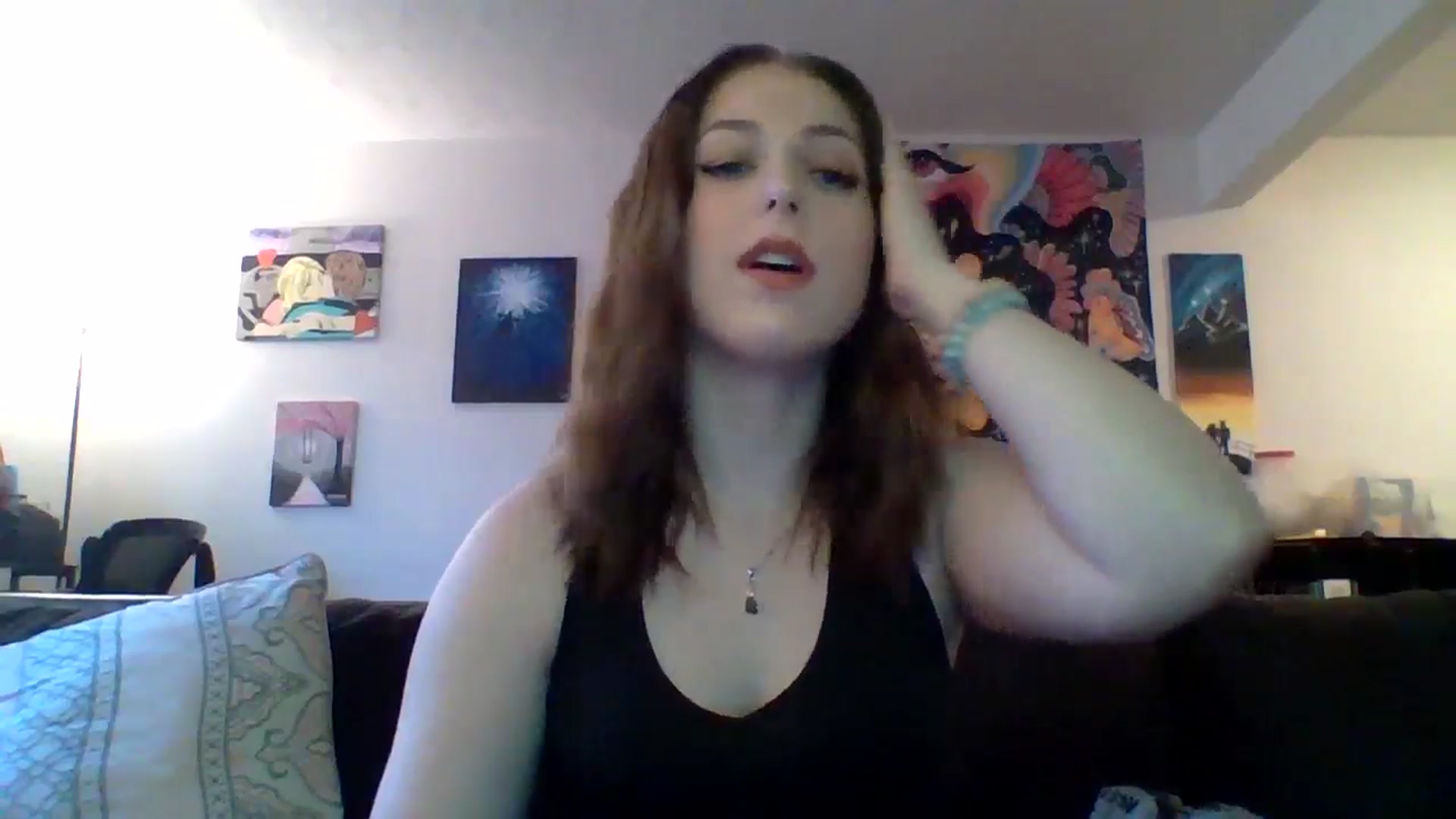 Gallery image thumbnail from AuroraLightz's myfreecams stream on, 12/17/2024, 16:57 image 7 of 20