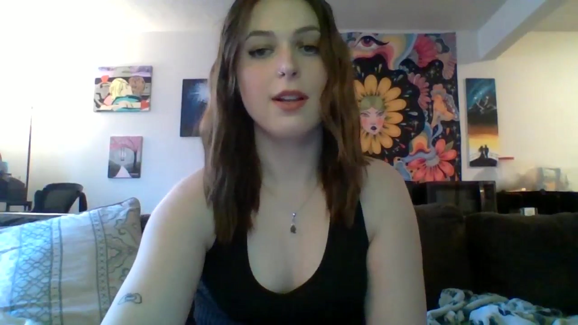 Gallery image thumbnail from AuroraLightz's myfreecams stream on, 12/17/2024, 18:03 image 18 of 20