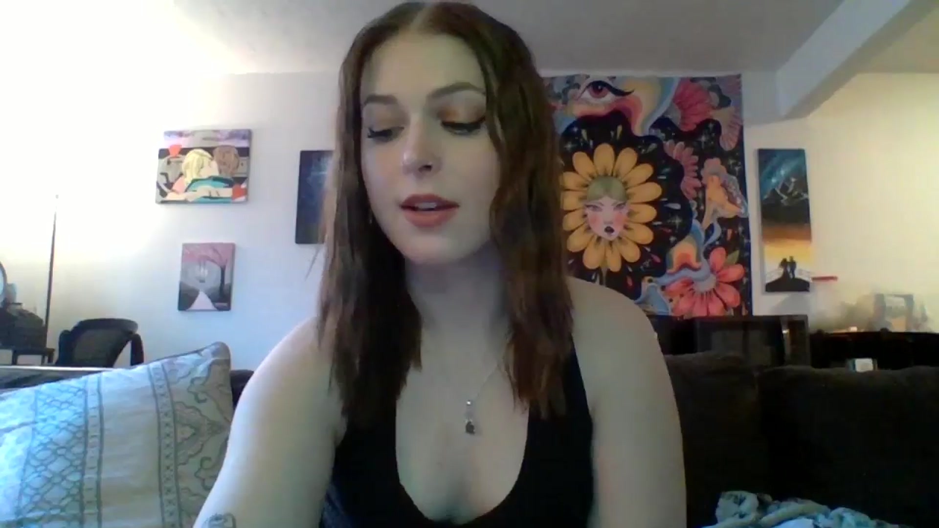 Gallery image thumbnail from AuroraLightz's myfreecams stream on, 12/17/2024, 18:03 image 8 of 20