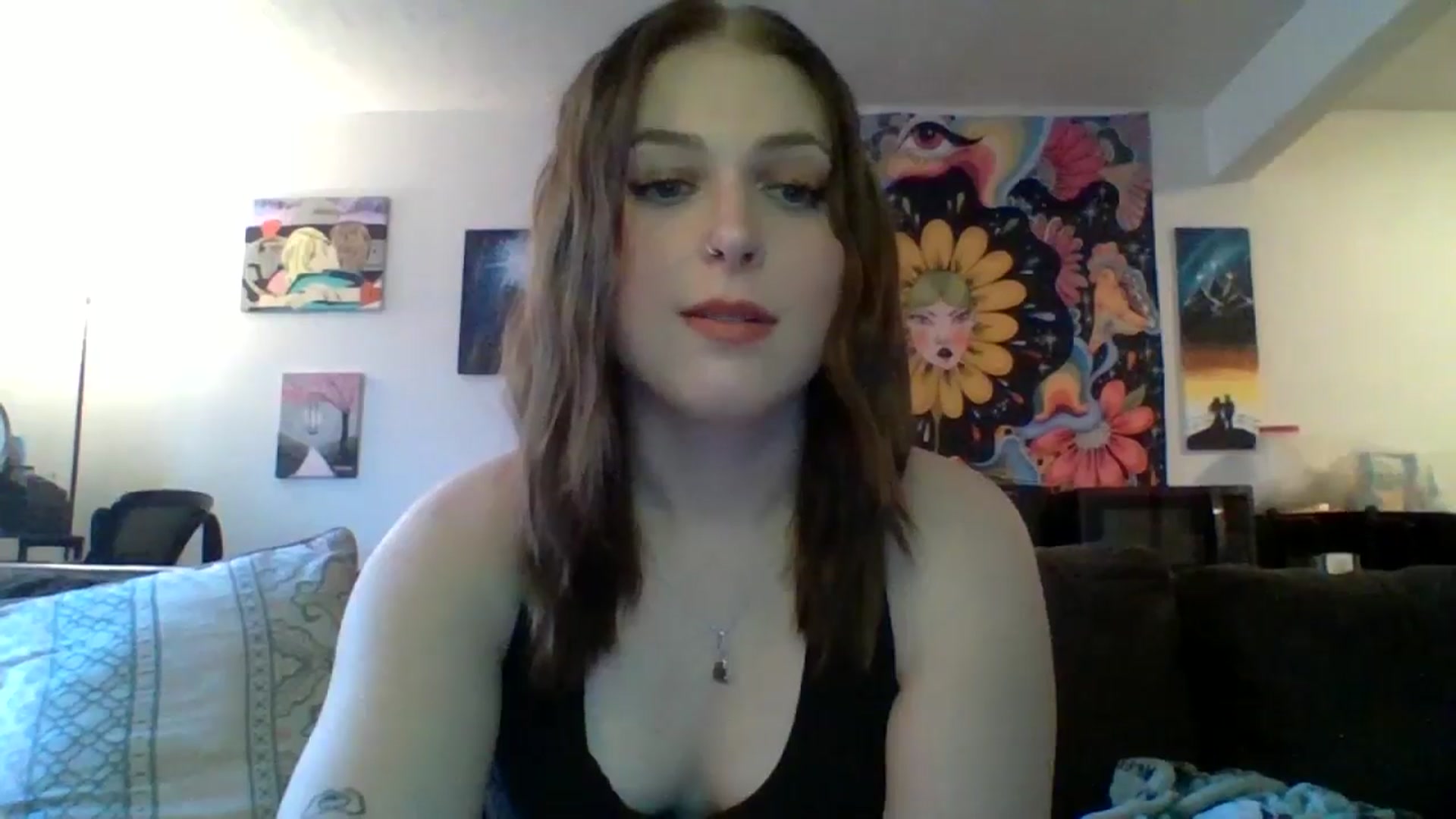Gallery image thumbnail from AuroraLightz's myfreecams stream on, 12/17/2024, 18:03 image 10 of 20