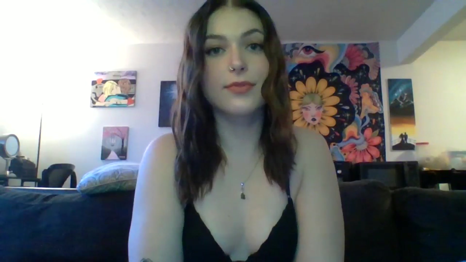 Gallery image thumbnail from AuroraLightz's myfreecams stream on, 12/30/2024, 20:56 image 17 of 20