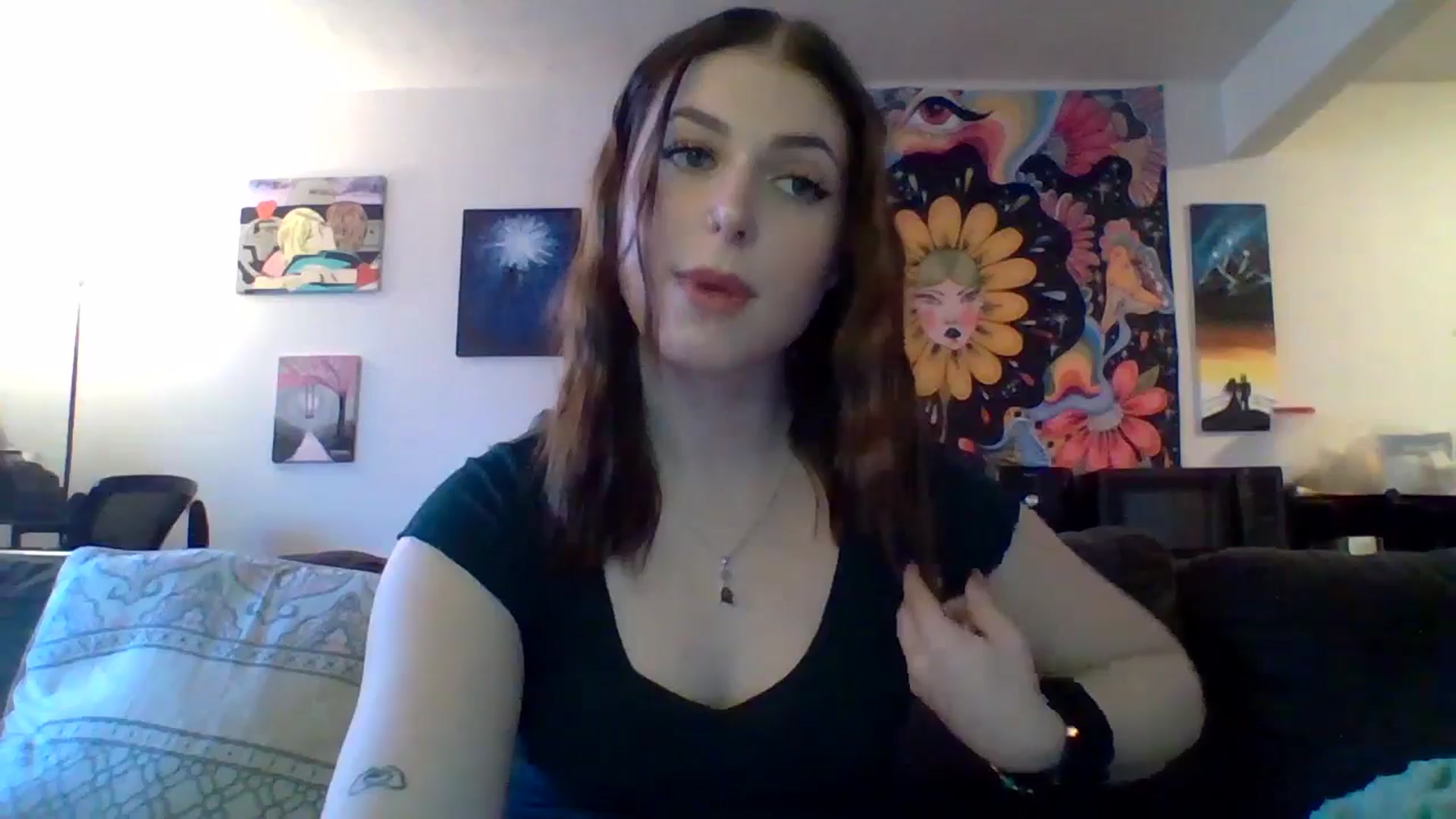 Gallery image thumbnail from AuroraLightz's myfreecams stream on, 01/03/2025, 20:40 image 5 of 20