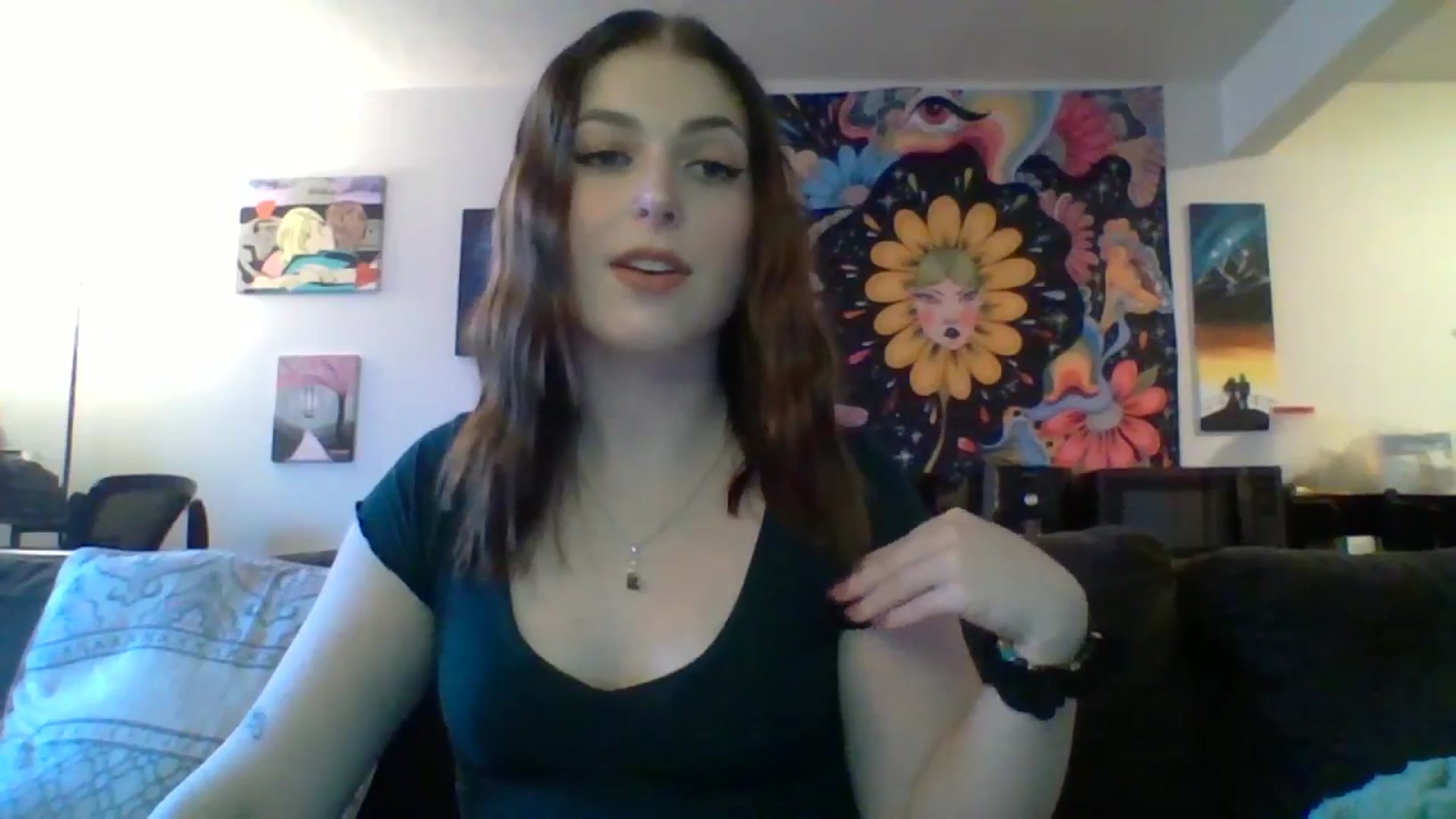 Gallery image thumbnail from AuroraLightz's myfreecams stream on, 01/03/2025, 20:40 image 16 of 20