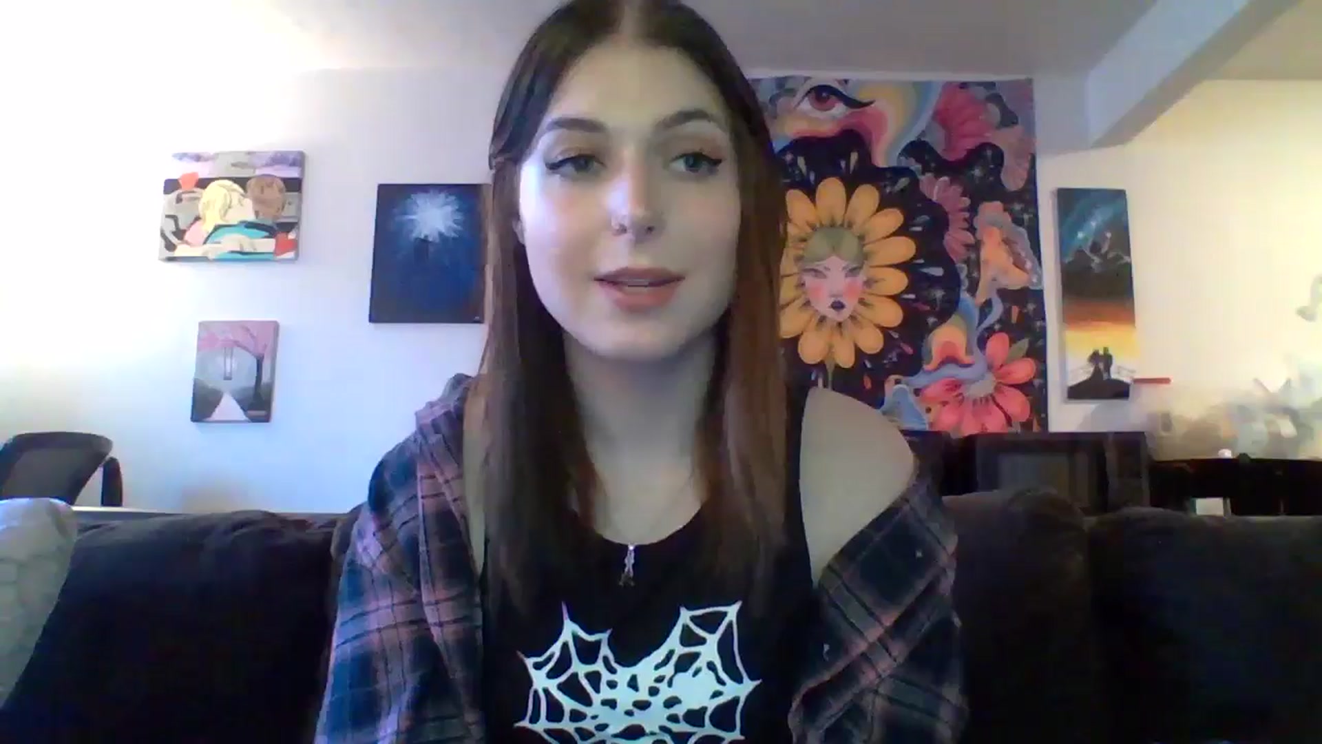 Gallery image thumbnail from AuroraLightz's myfreecams stream on, 01/14/2025, 19:55 image 16 of 20