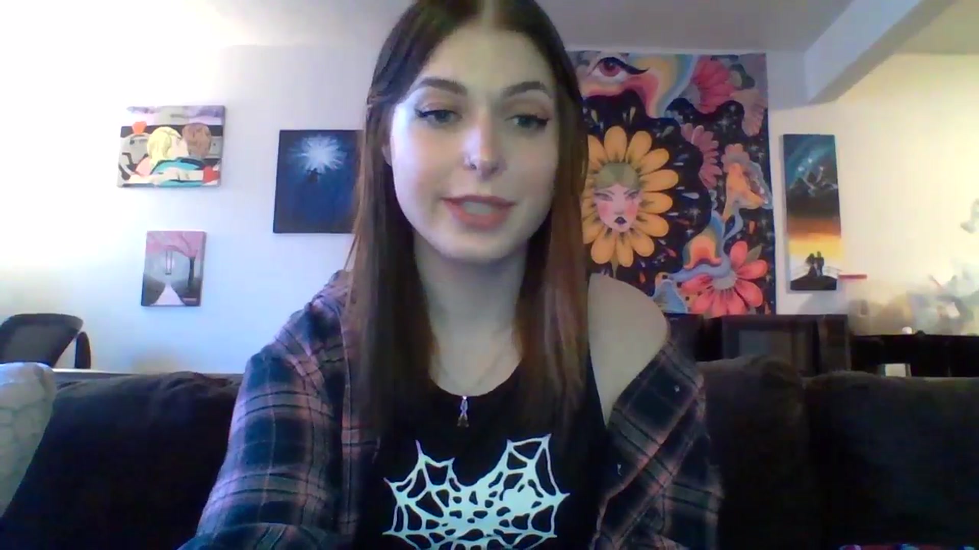 Gallery image thumbnail from AuroraLightz's myfreecams stream on, 01/14/2025, 19:55 image 14 of 20
