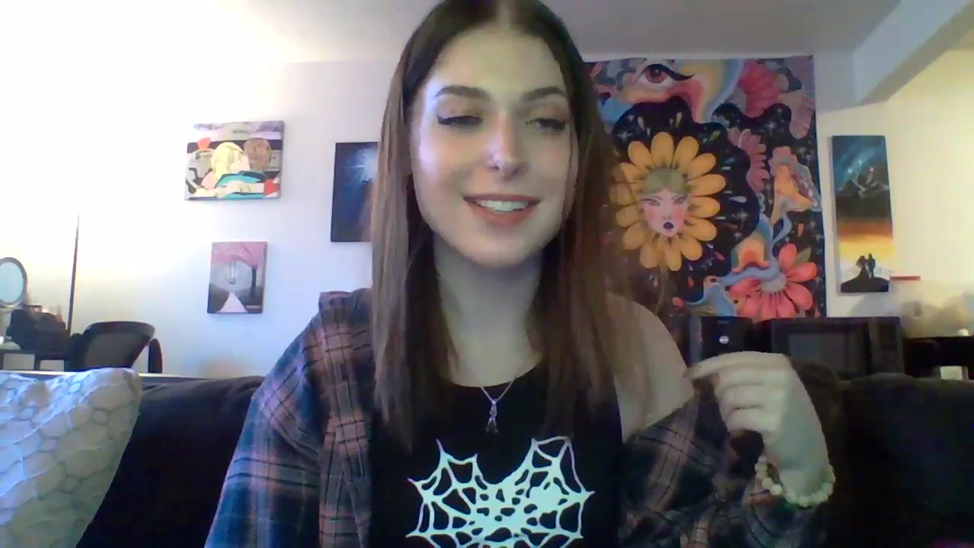 Gallery image thumbnail from AuroraLightz's myfreecams stream on, 01/14/2025, 21:01 image 7 of 20
