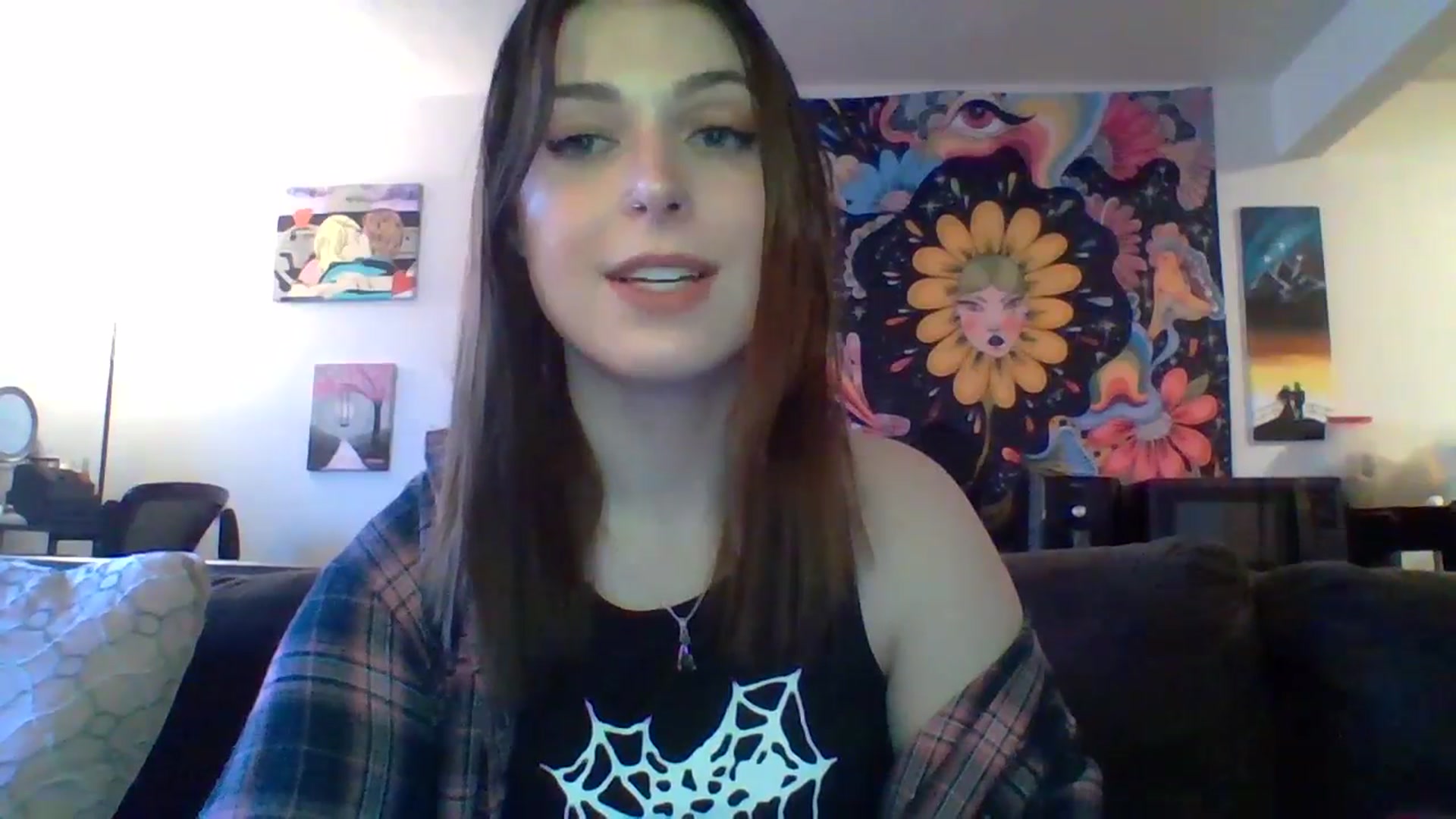 Gallery image thumbnail from AuroraLightz's myfreecams stream on, 01/14/2025, 21:01 image 16 of 20