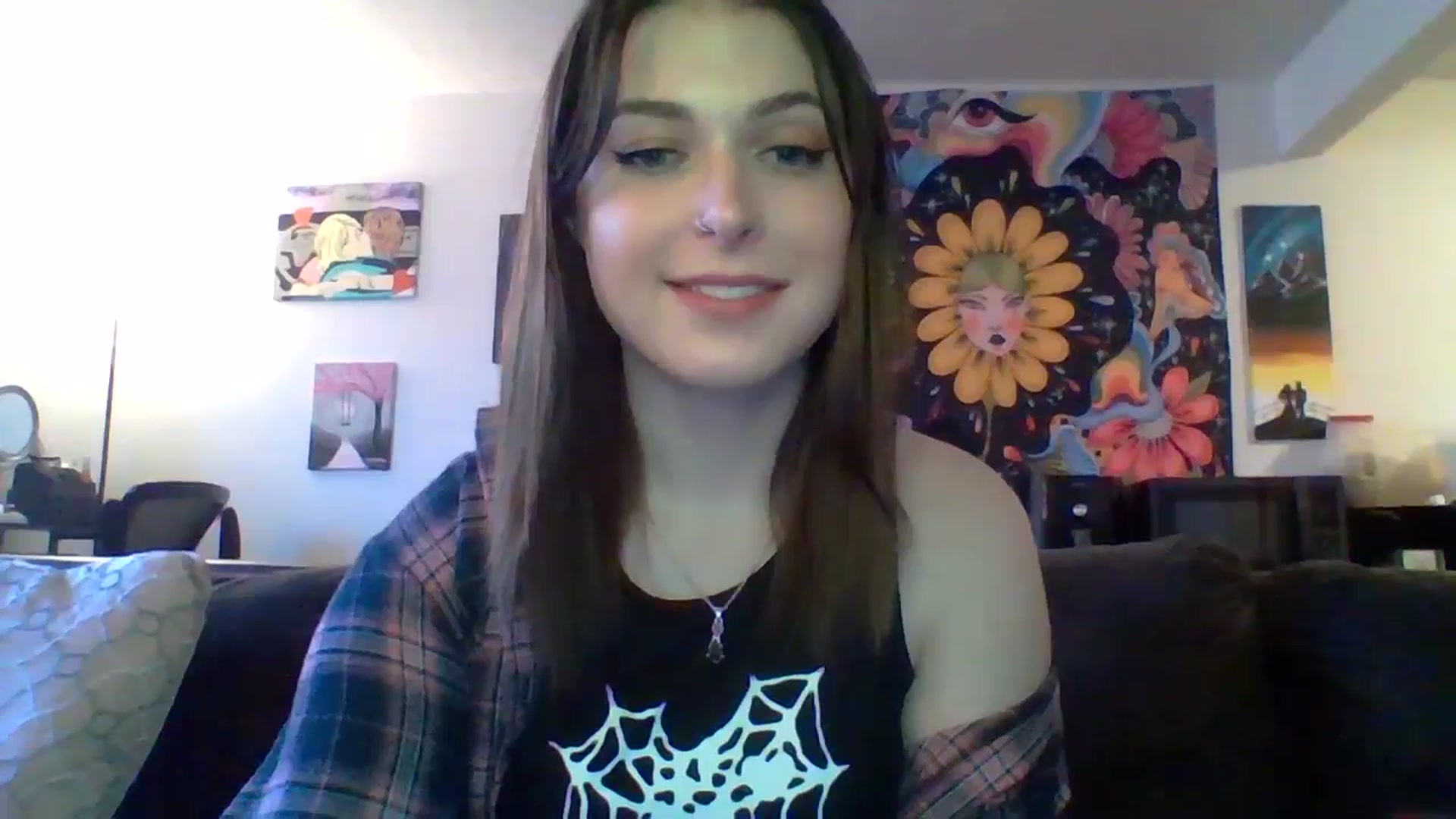 Gallery image thumbnail from AuroraLightz's myfreecams stream on, 01/14/2025, 21:01 image 13 of 20