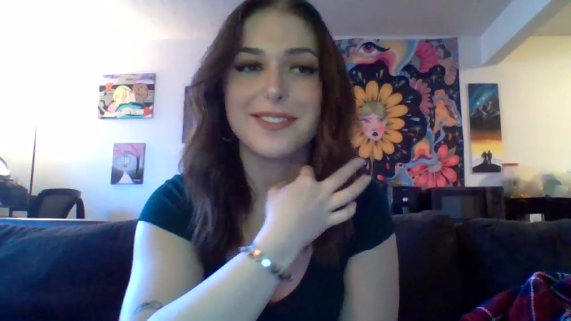Gallery image thumbnail from AuroraLightz's myfreecams stream on, 01/29/2025, 20:58 image 17 of 20