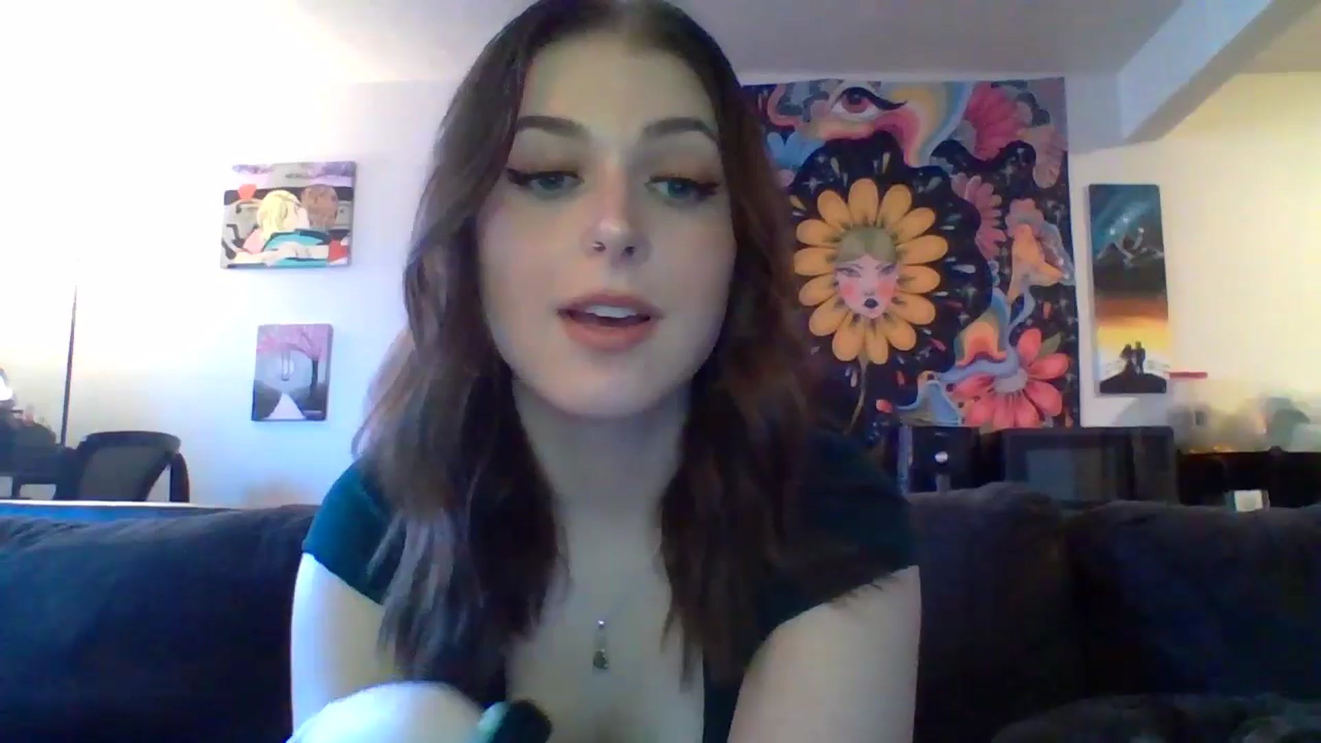 Gallery image thumbnail from AuroraLightz's myfreecams stream on, 01/29/2025, 21:37 image 7 of 20