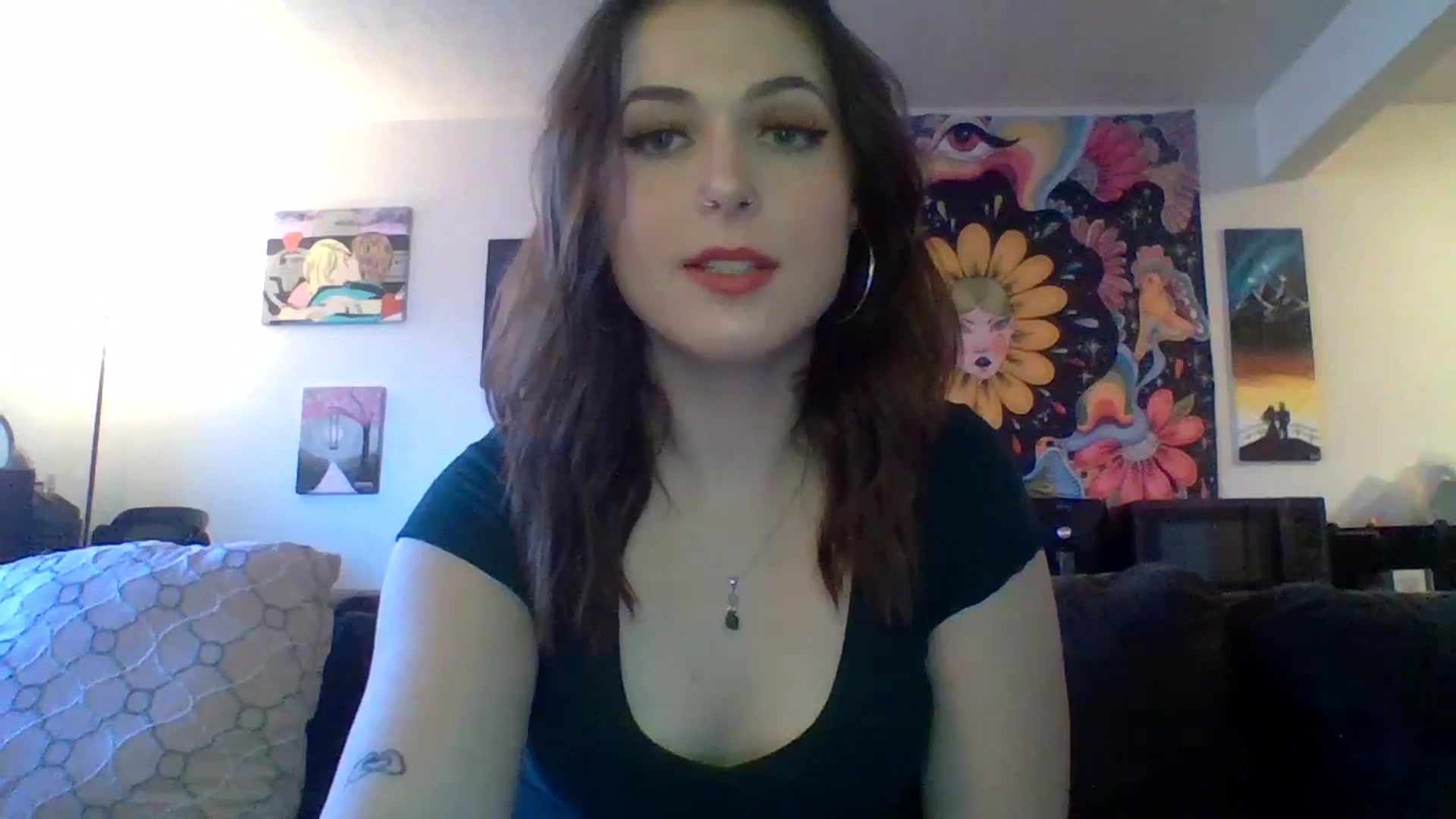 Gallery image thumbnail from AuroraLightz's myfreecams stream on, 01/31/2025, 17:33 image 12 of 20