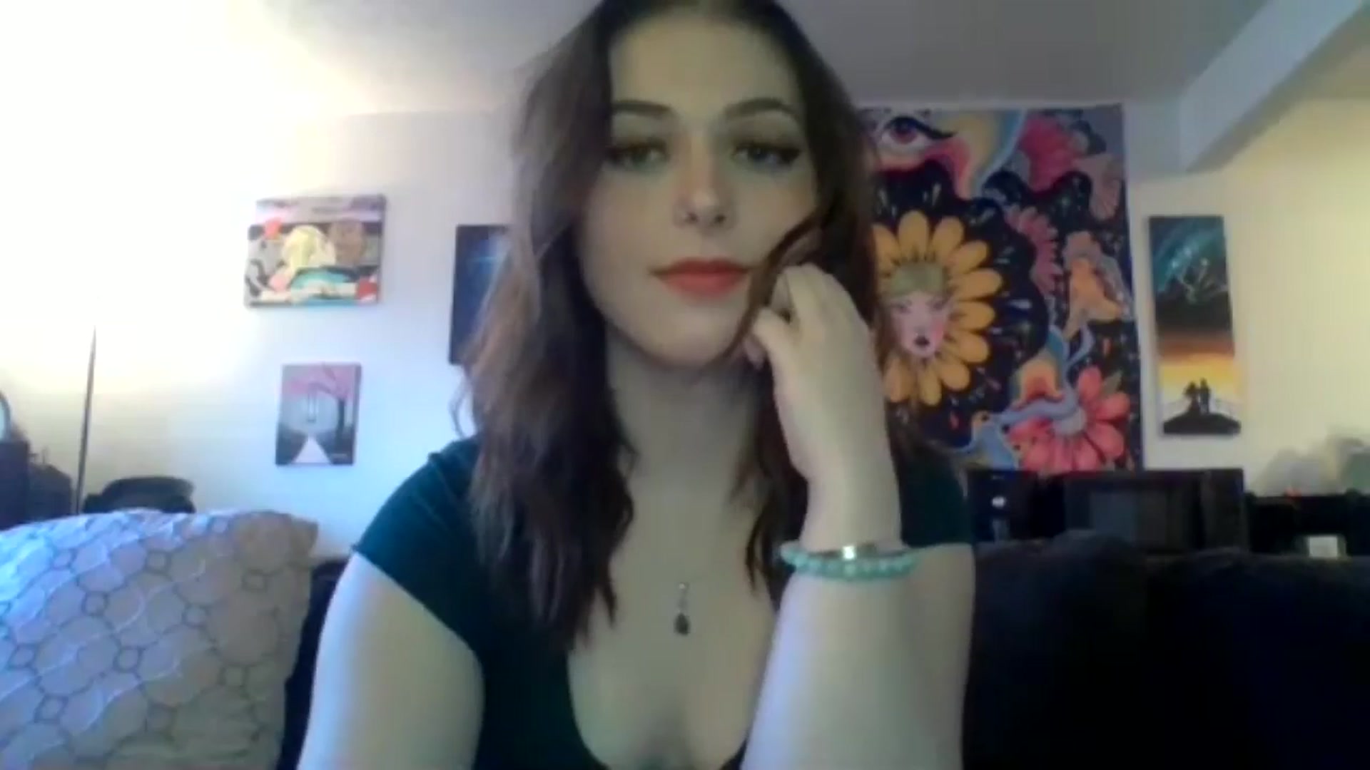 Gallery image thumbnail from AuroraLightz's myfreecams stream on, 01/31/2025, 17:52 image 16 of 20