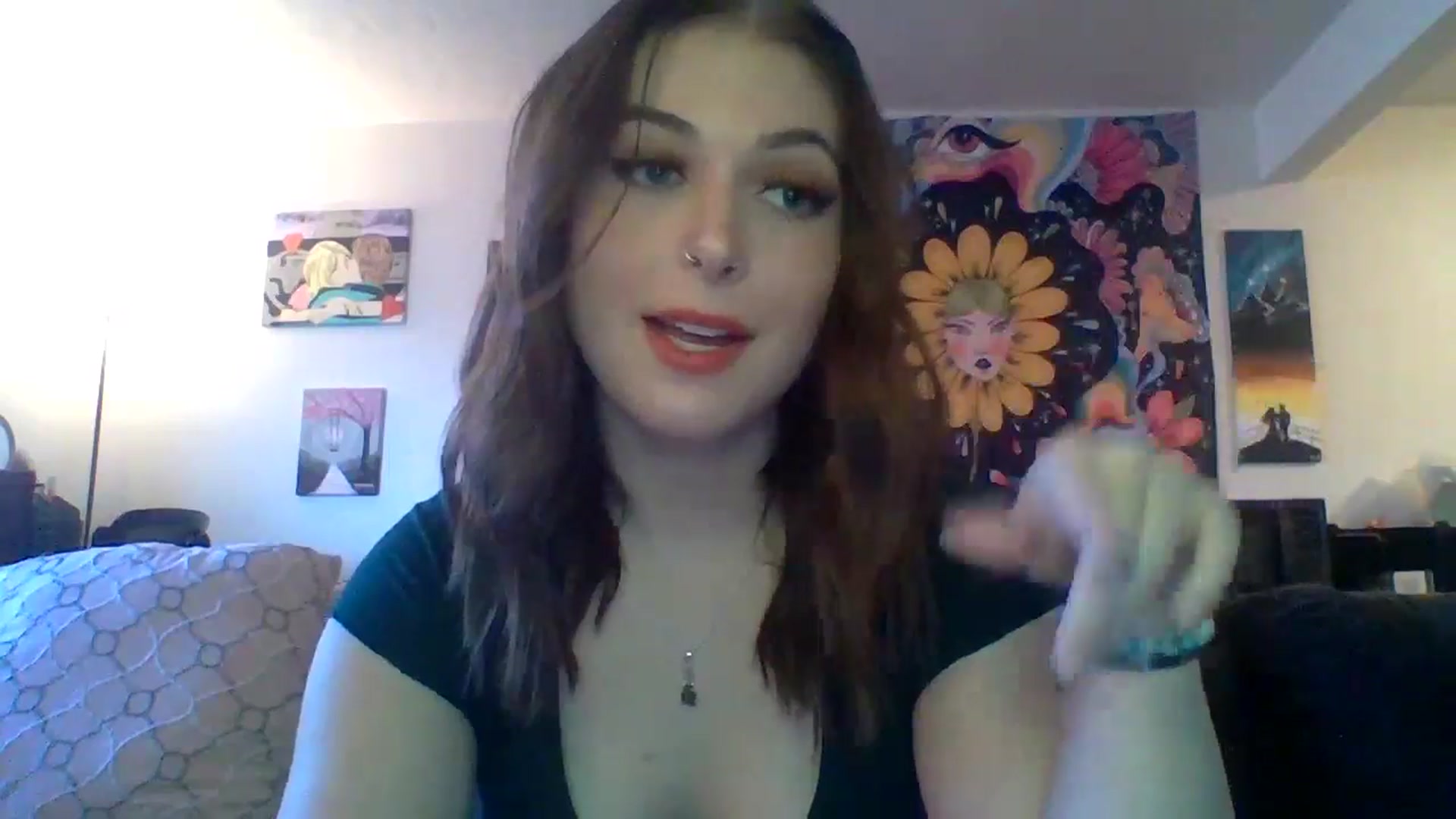 Gallery image thumbnail from AuroraLightz's myfreecams stream on, 01/31/2025, 17:52 image 8 of 20