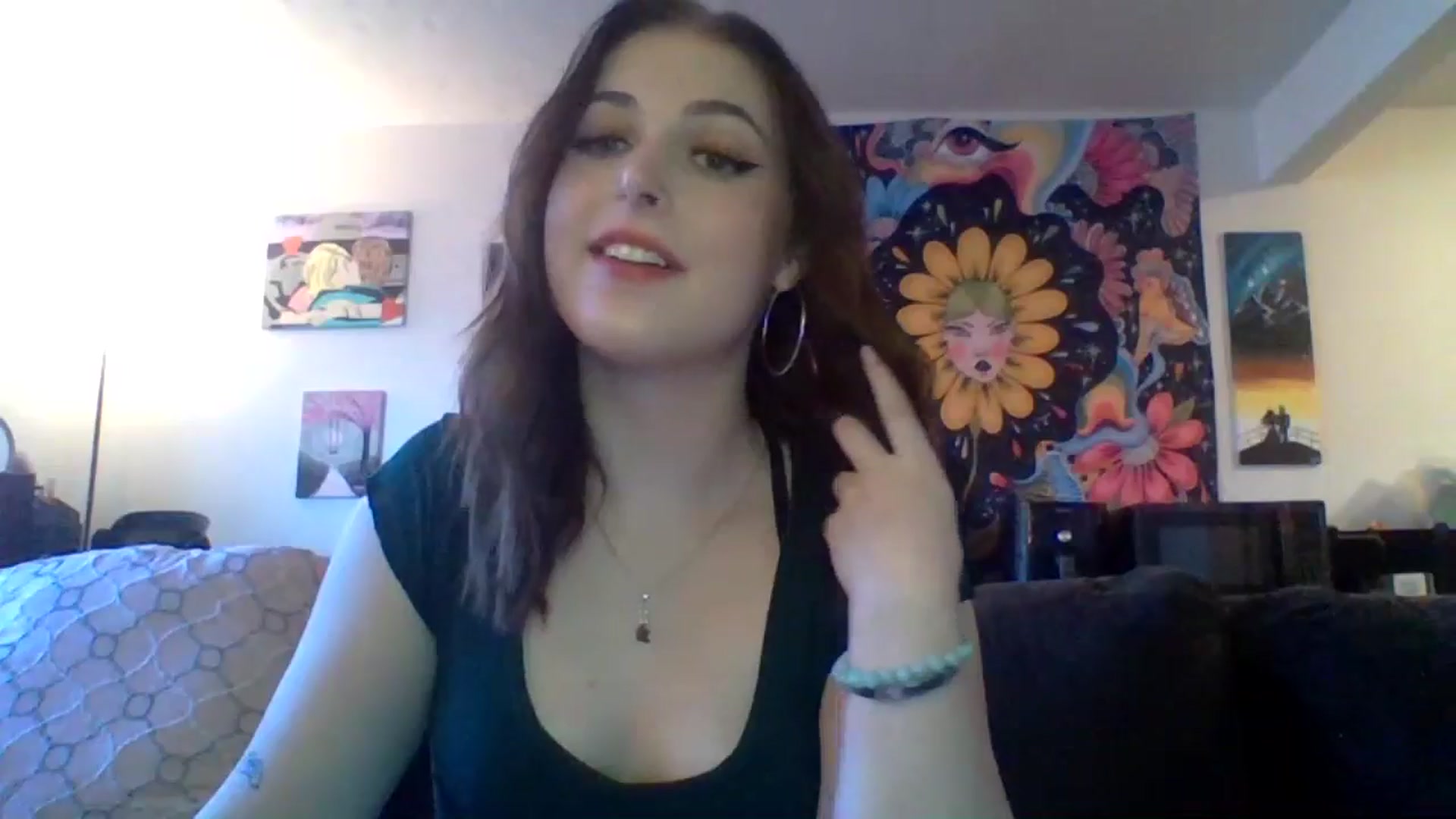 Gallery image thumbnail from AuroraLightz's myfreecams stream on, 01/31/2025, 17:52 image 2 of 20