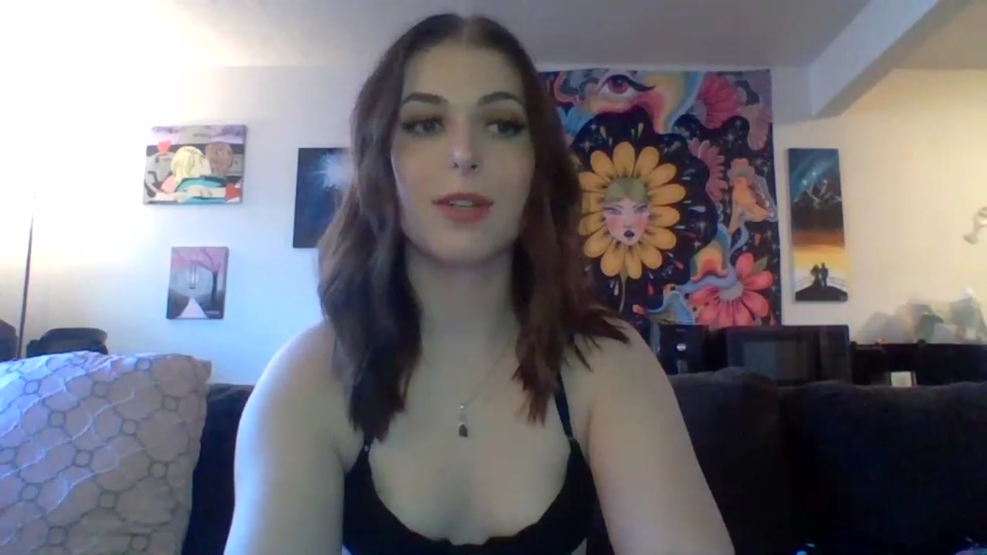 Gallery image thumbnail from AuroraLightz's myfreecams stream on, 01/31/2025, 20:24 image 2 of 20