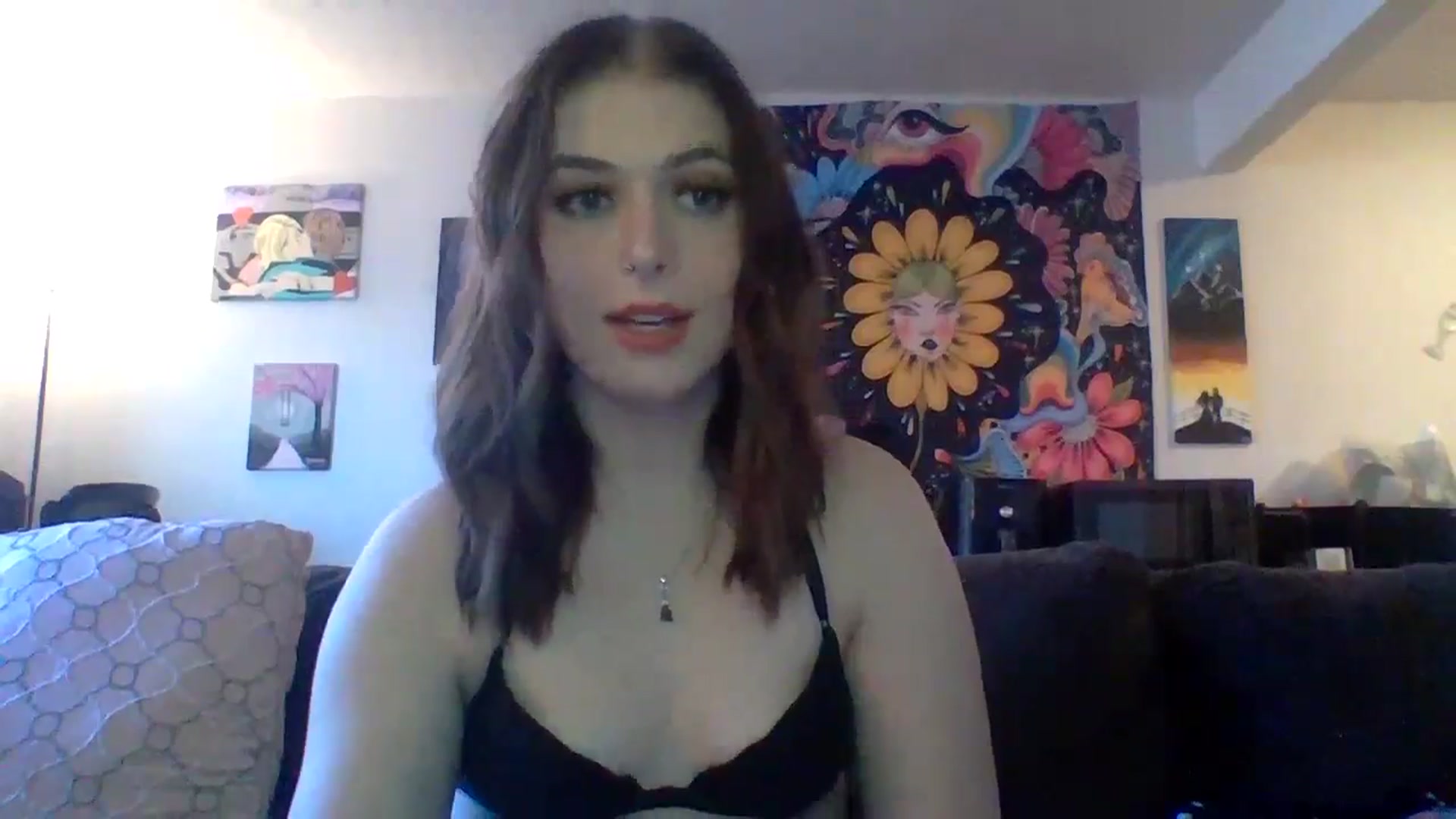 Gallery image thumbnail from AuroraLightz's myfreecams stream on, 01/31/2025, 20:24 image 17 of 20