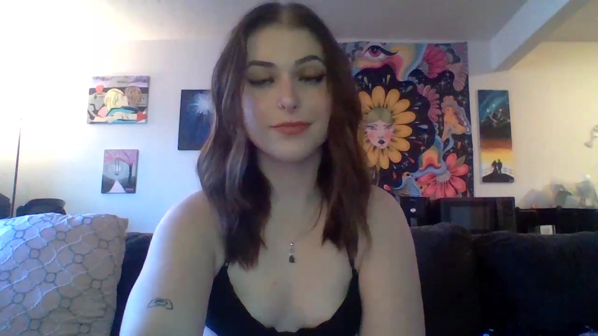 Gallery image thumbnail from AuroraLightz's myfreecams stream on, 01/31/2025, 20:24 image 20 of 20