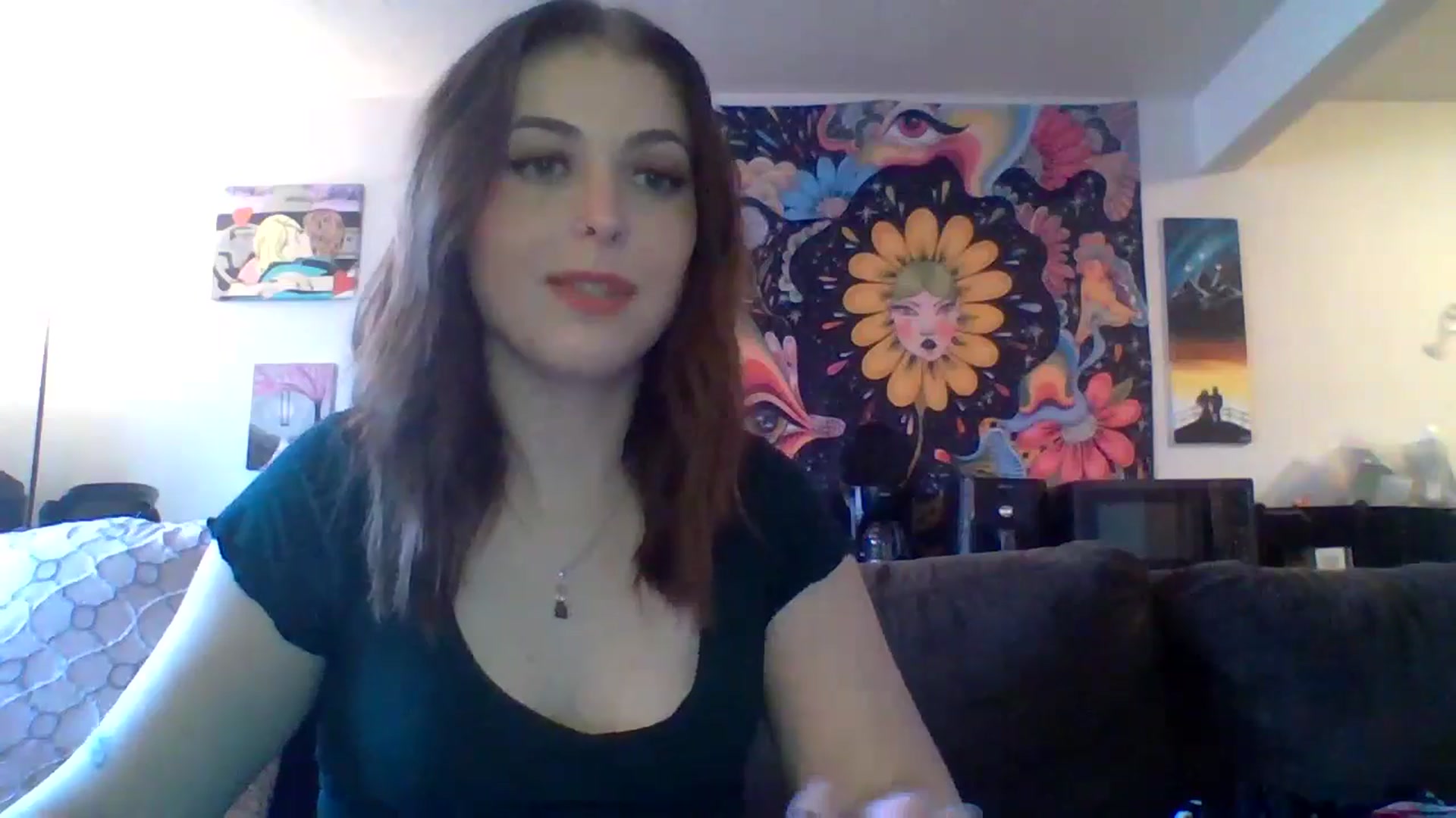 Gallery image thumbnail from AuroraLightz's myfreecams stream on, 01/31/2025, 21:01 image 17 of 20