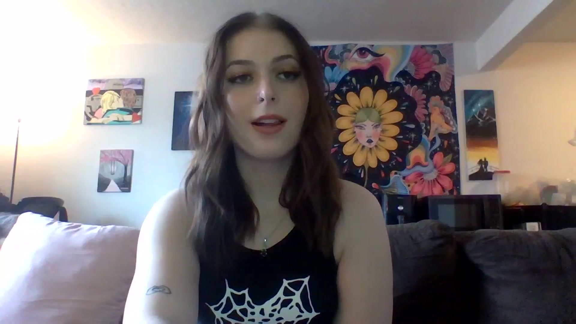 Gallery image thumbnail from AuroraLightz's myfreecams stream on, 02/04/2025, 21:21 image 13 of 20