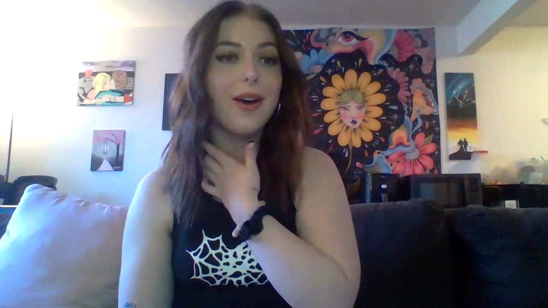 Gallery image thumbnail from AuroraLightz's myfreecams stream on, 02/05/2025, 18:36 image 5 of 20